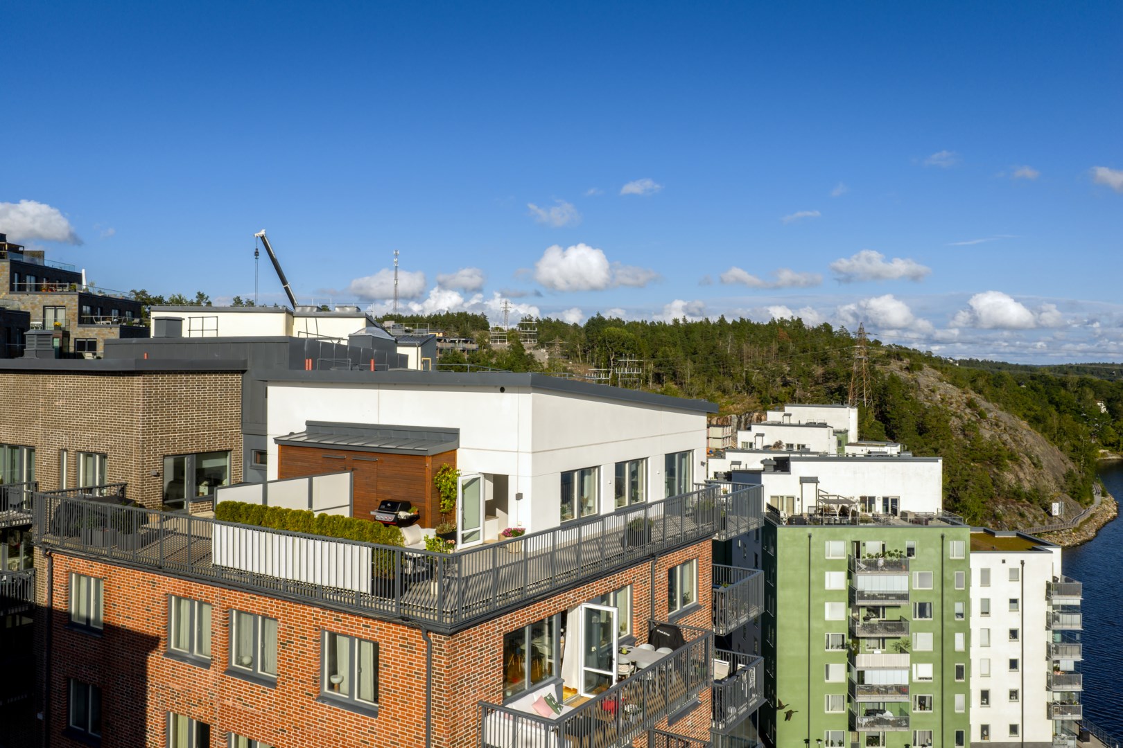 Bostadsbild från Tollareslingan 22, 10/10tr, Såld i Tollare, Nacka