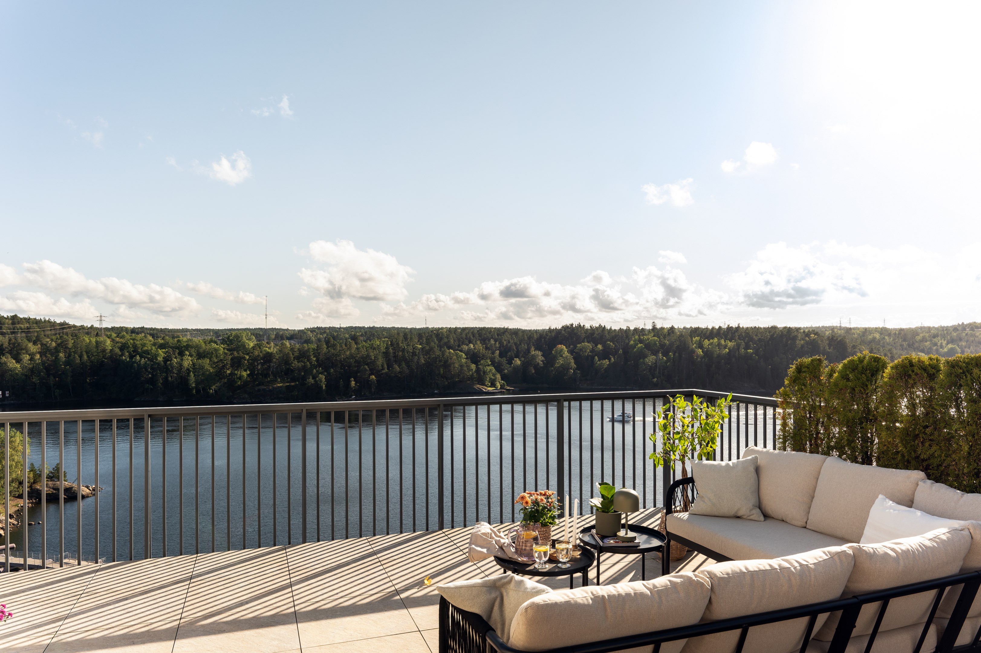 Bostadsbild från Tollareslingan 22, 10/10tr, Såld i Tollare, Nacka