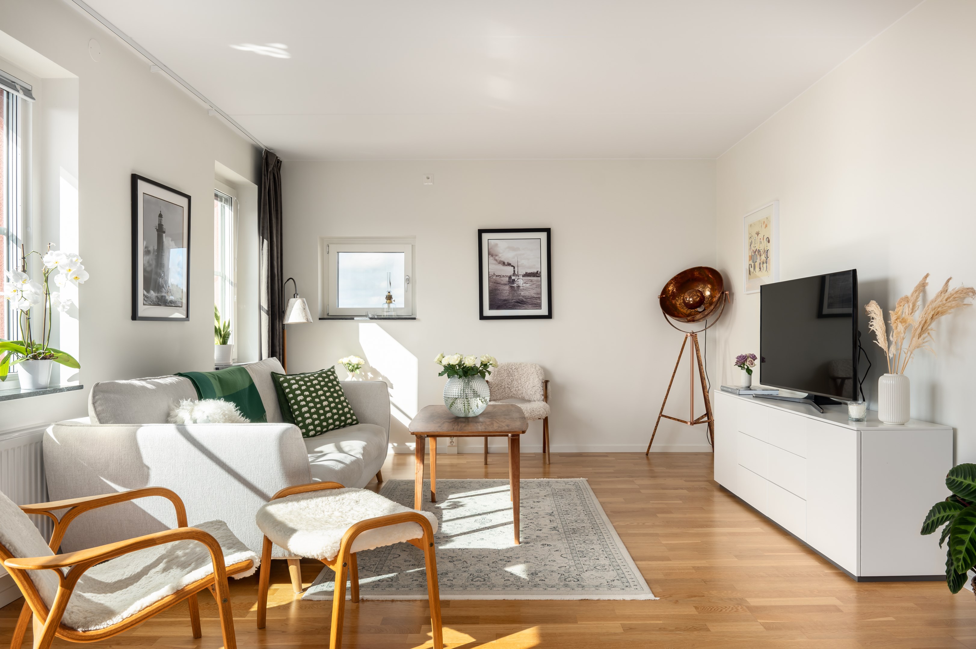 Bostadsbild från Chamottevägen 9, Såld i Porslinskvarteren, Värmdö