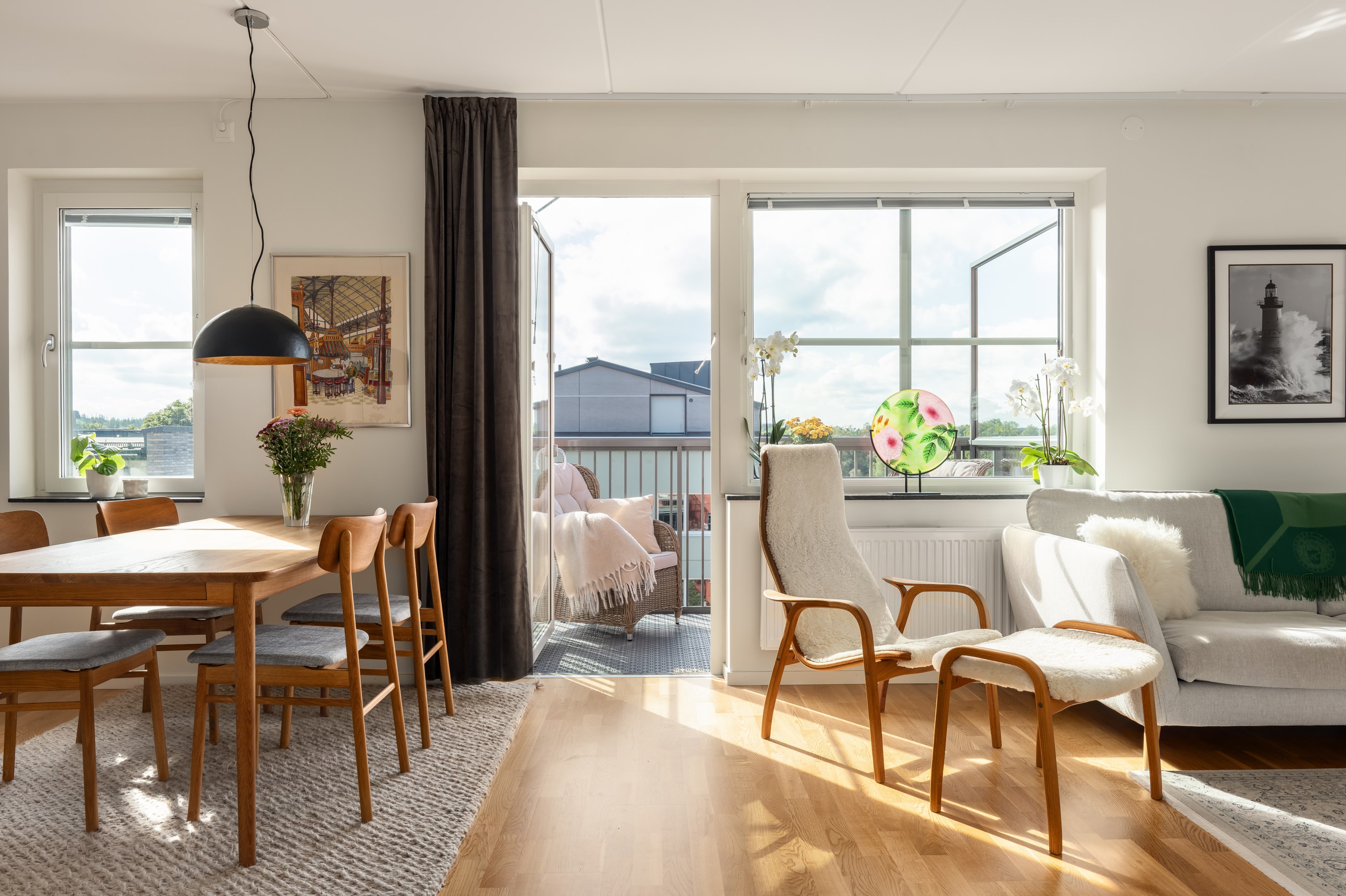 Bostadsbild från Chamottevägen 9, Såld i Porslinskvarteren, Värmdö