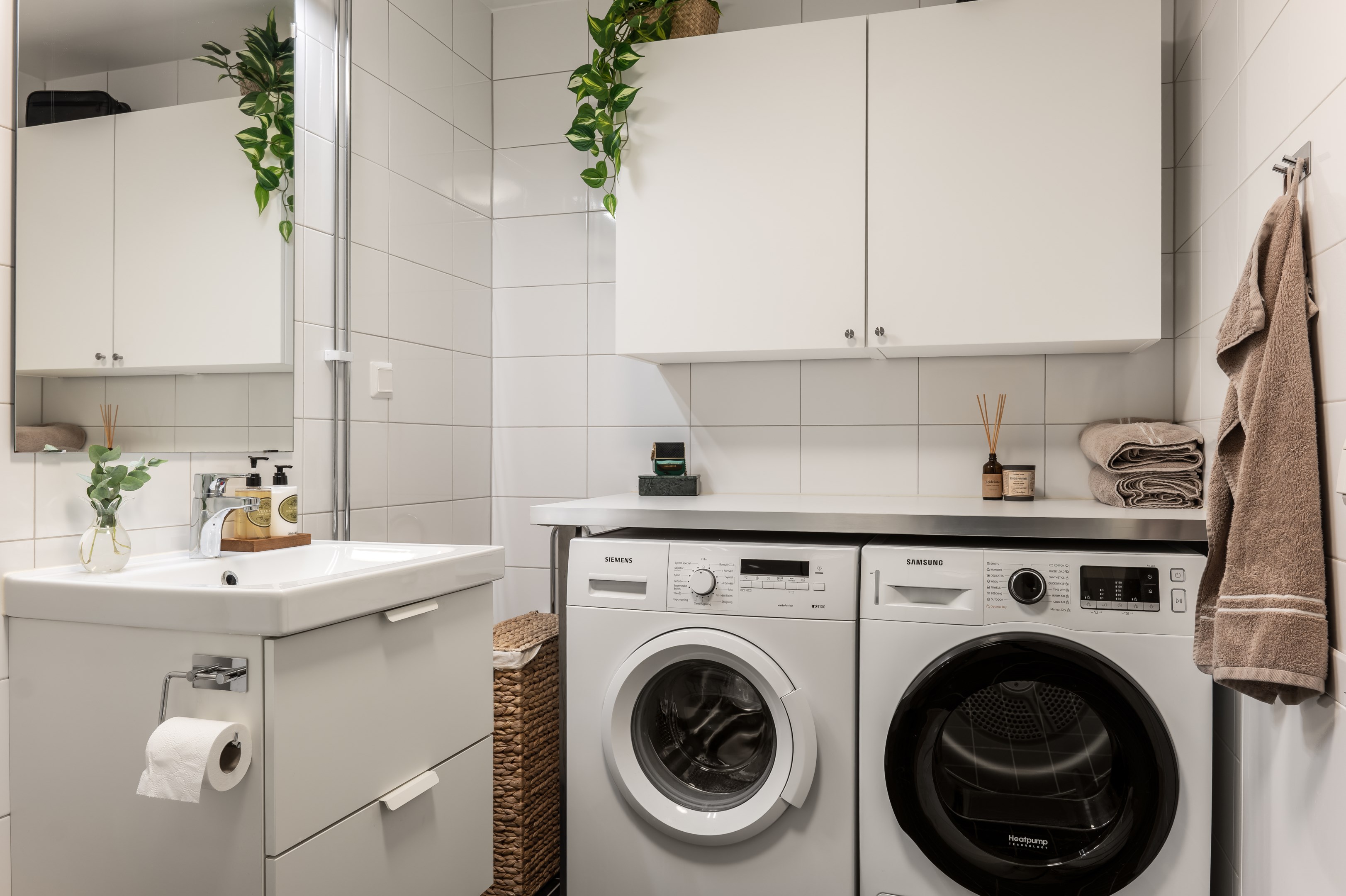 Bostadsbild från Chamottevägen 9, Såld i Porslinskvarteren, Värmdö