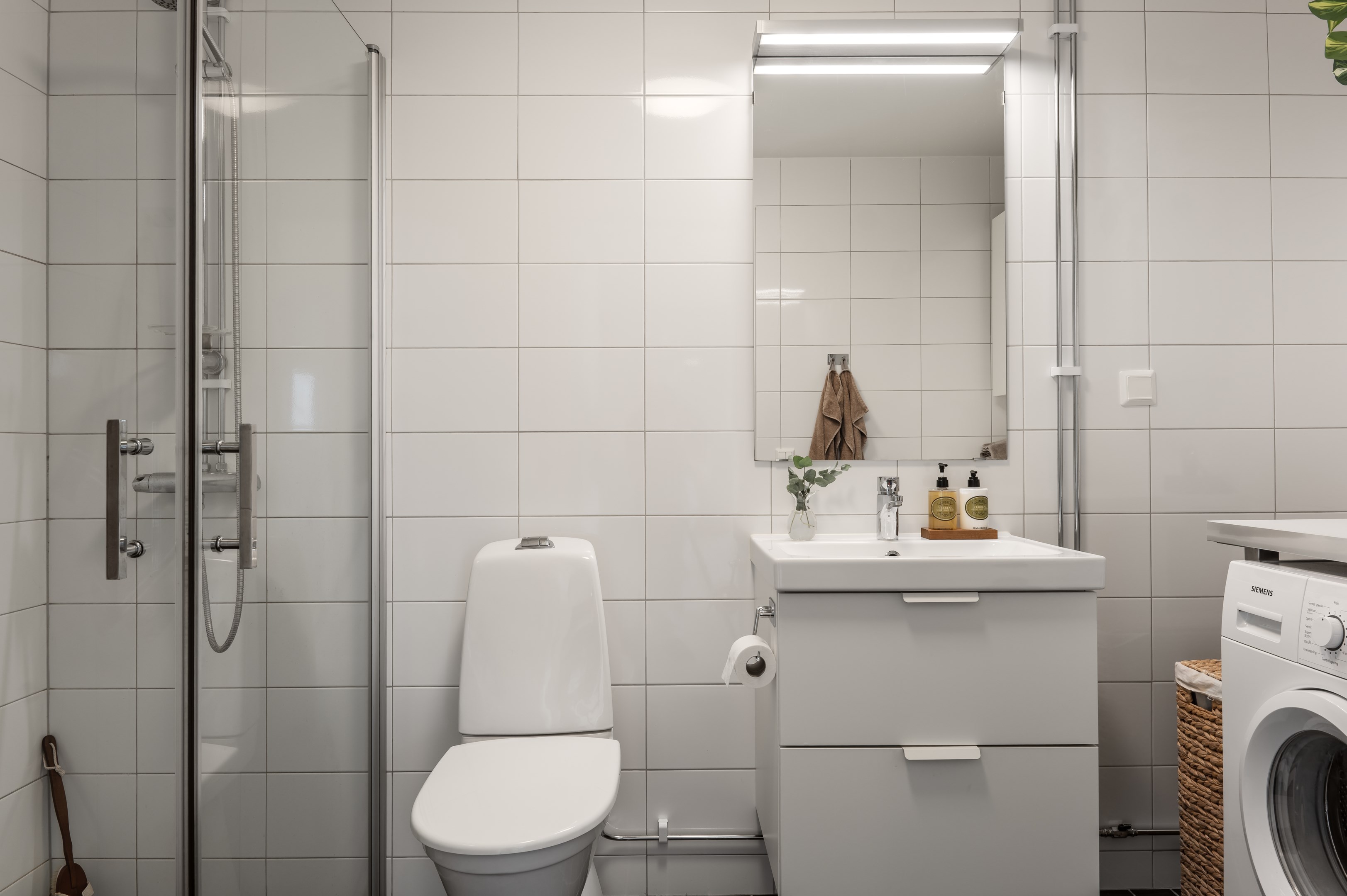 Bostadsbild från Chamottevägen 9, Såld i Porslinskvarteren, Värmdö