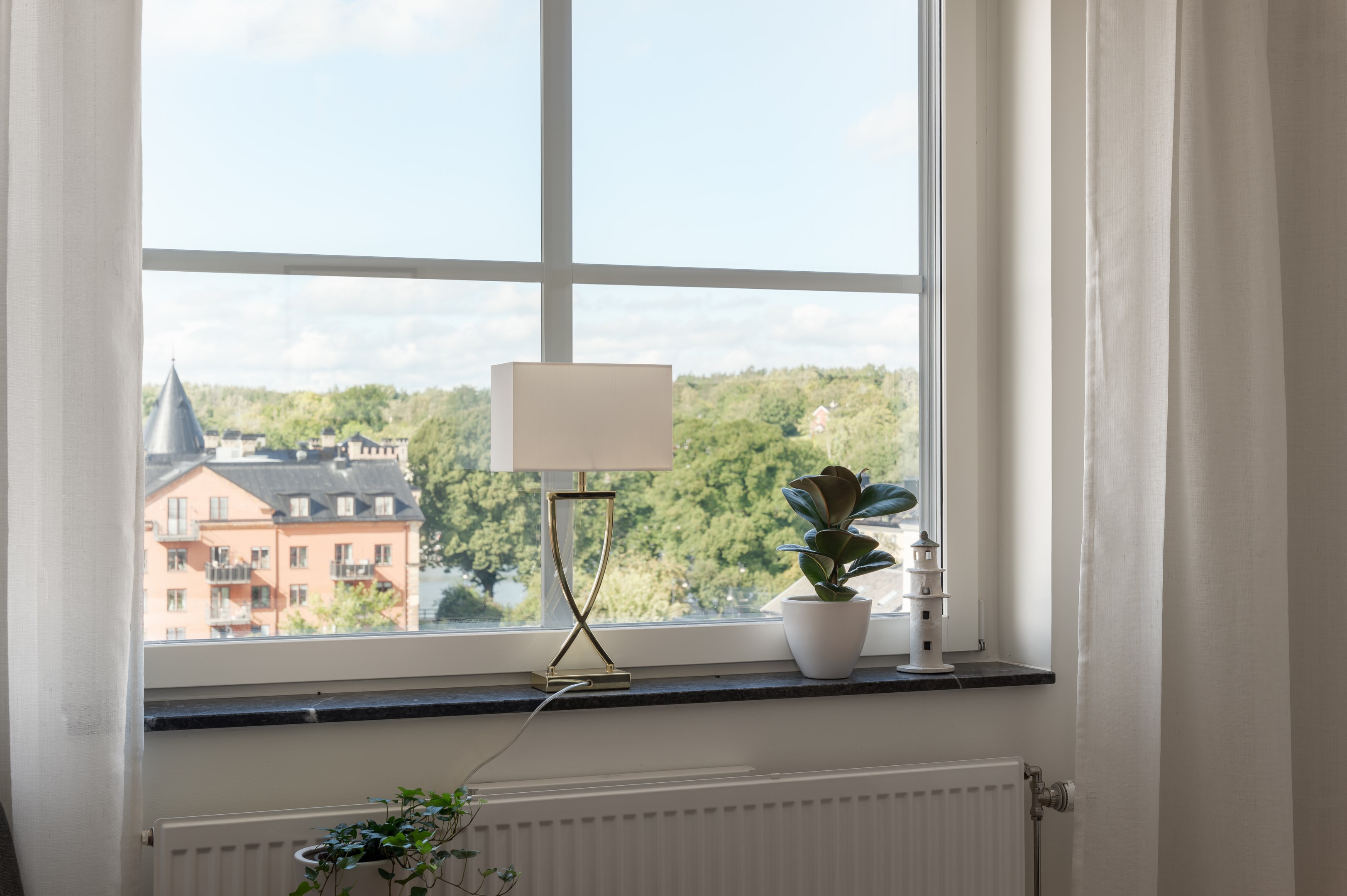 Bostadsbild från Chamottevägen 9, Såld i Porslinskvarteren, Värmdö