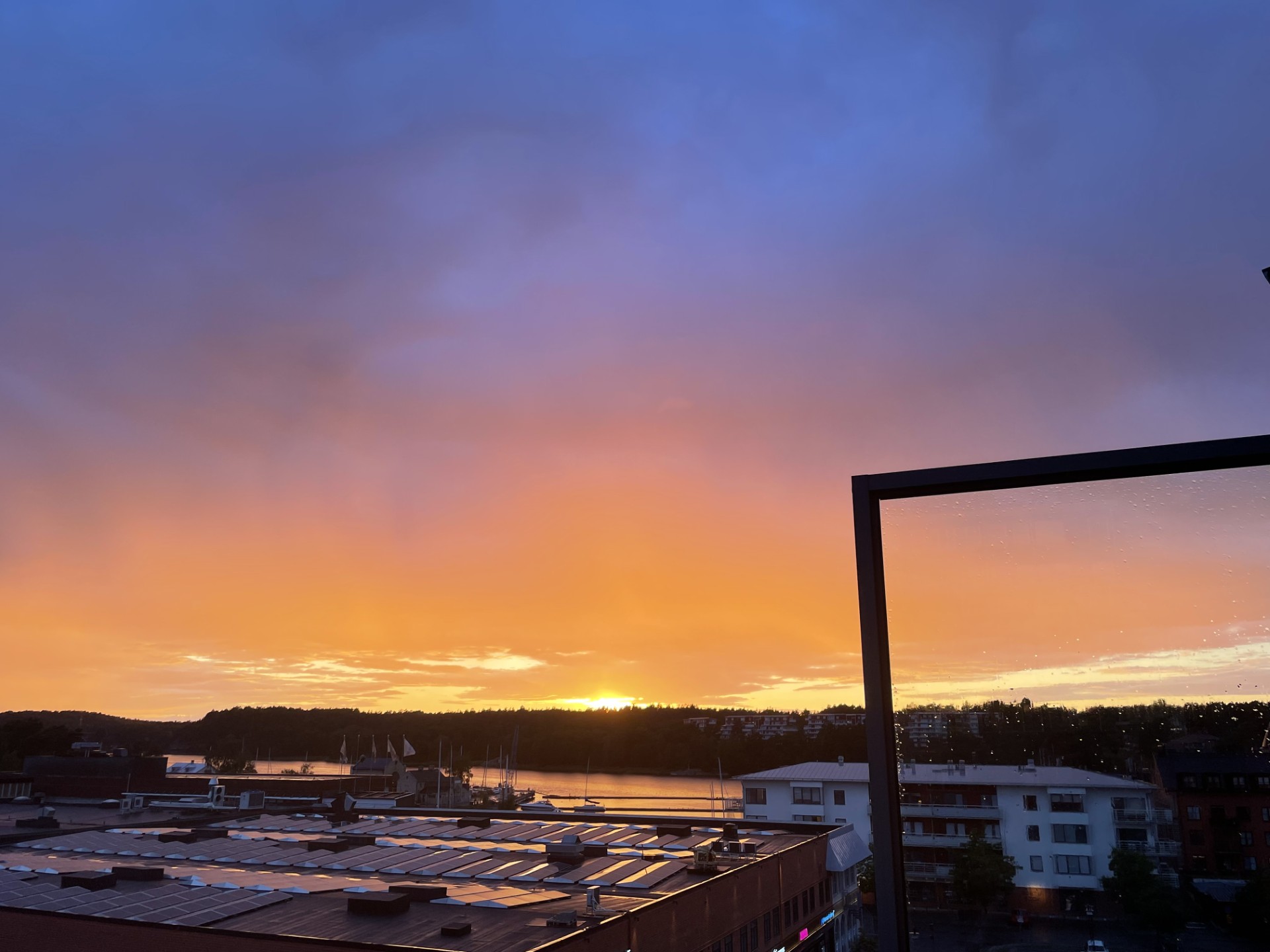 Bostadsbild från Chamottevägen 9, Såld i Porslinskvarteren, Värmdö