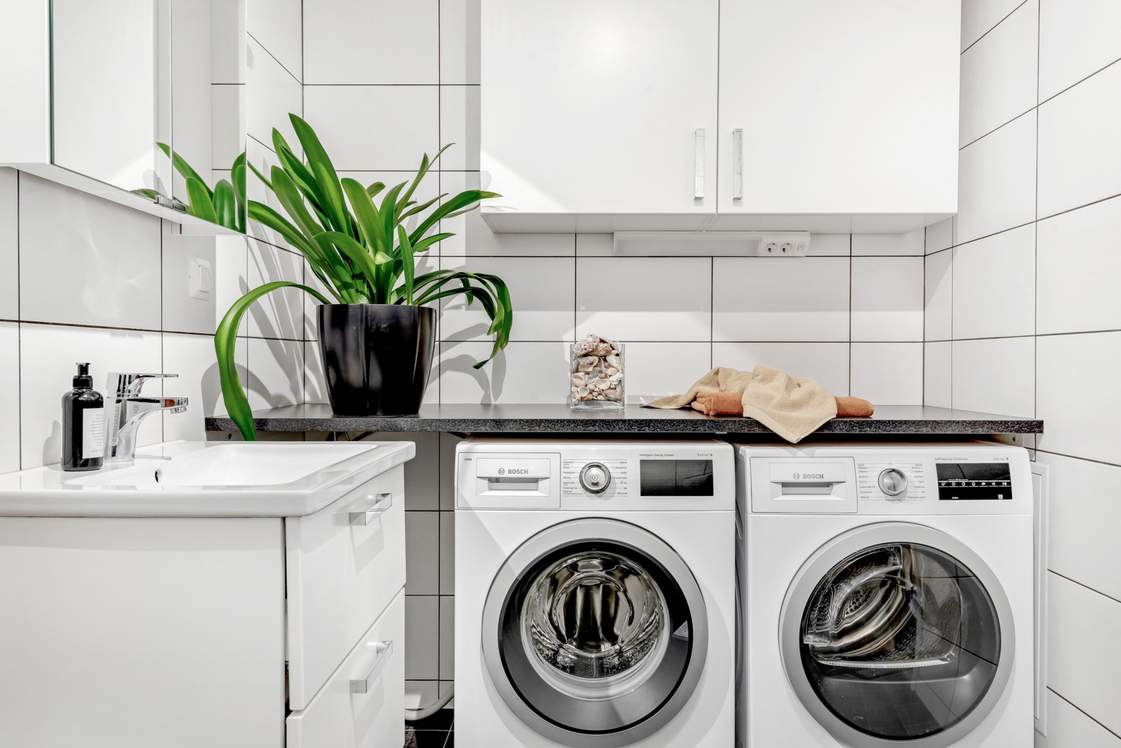 Bostadsbild från Industrigatan 37, Såld i Kungsängen, Uppsala