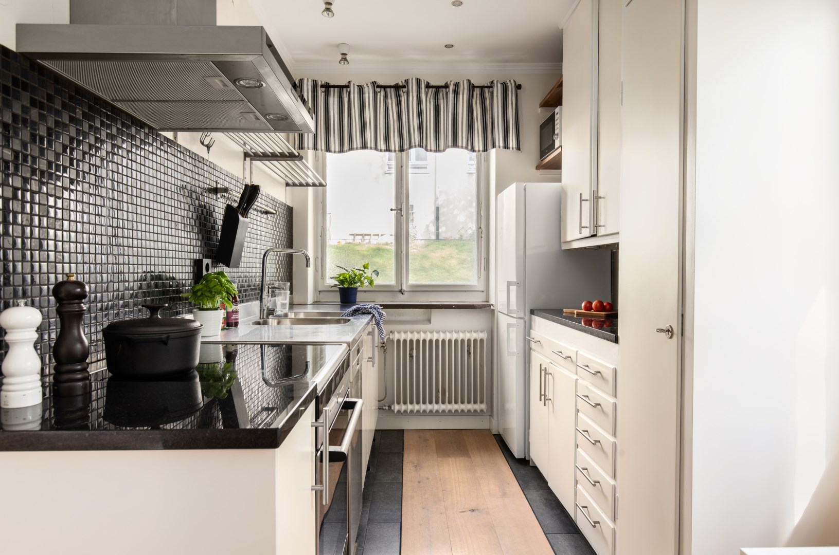 Bostadsbild från Ugglevägen 17F, Såld i Ektorp, Nacka