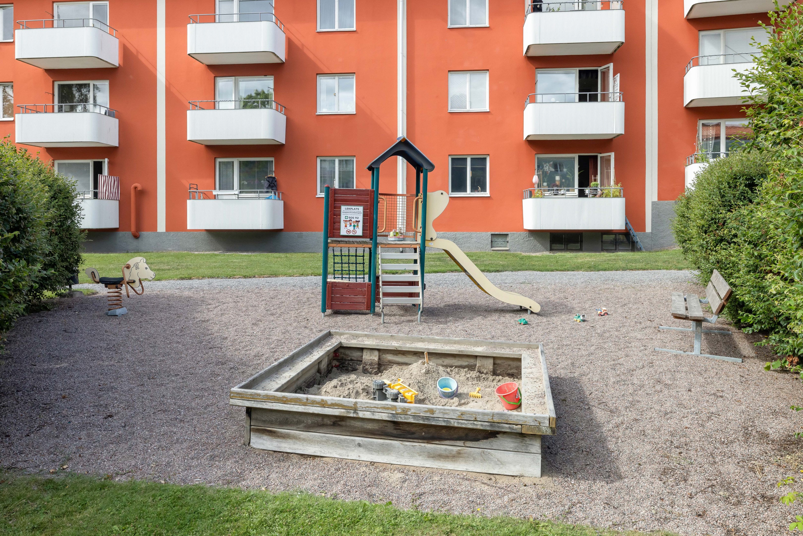 Bostadsbild från Svartbäcksgatan 100B, Till salu i Svartbäcken, Uppsala