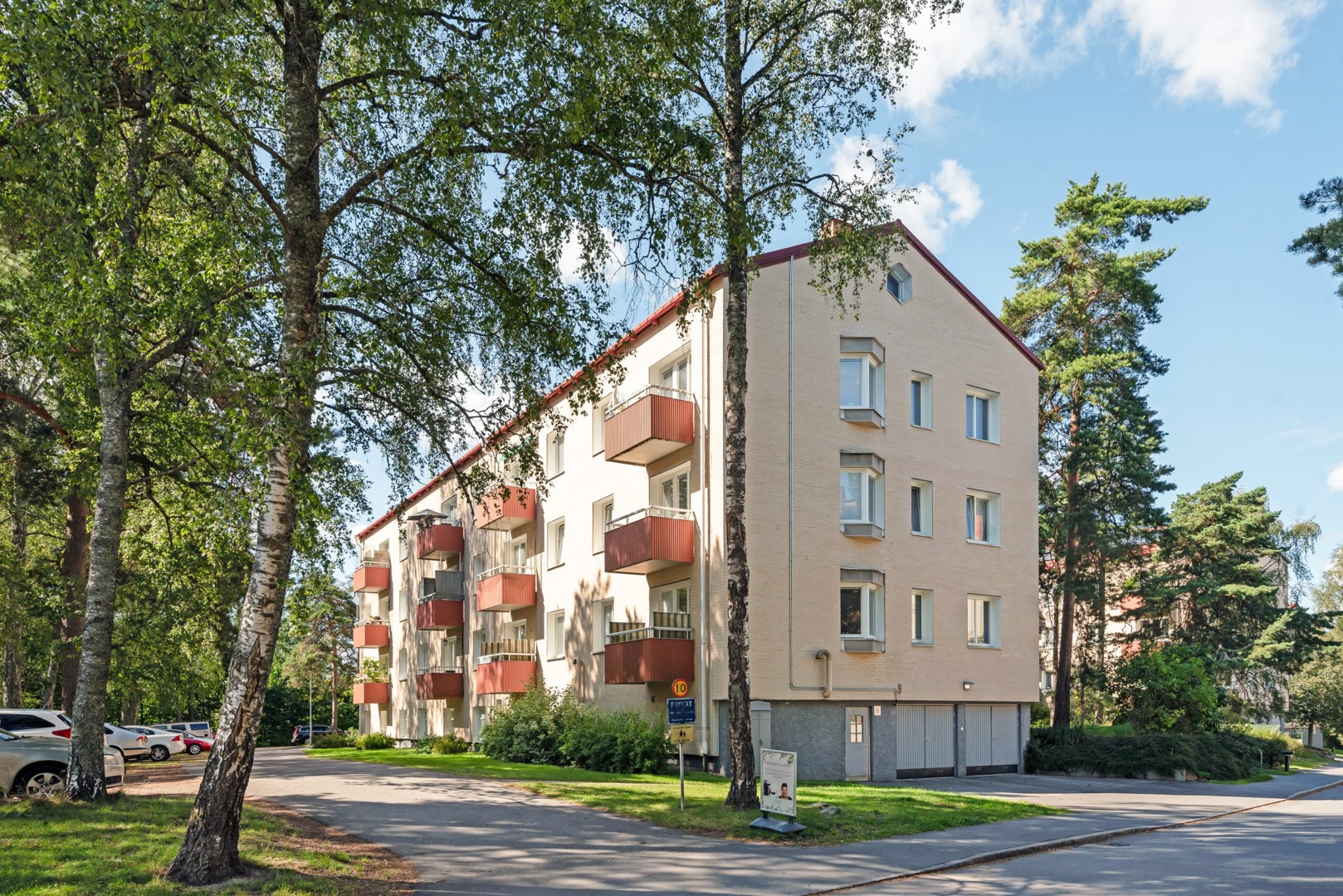 Bostadsbild från Lindsbergsgatan 9B, Till salu i Sommarro, Uppsala