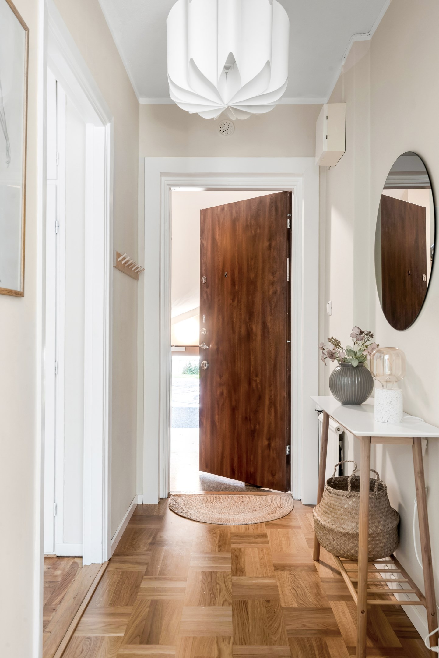 Bostadsbild från Lindsbergsgatan 9B, Till salu i Sommarro, Uppsala