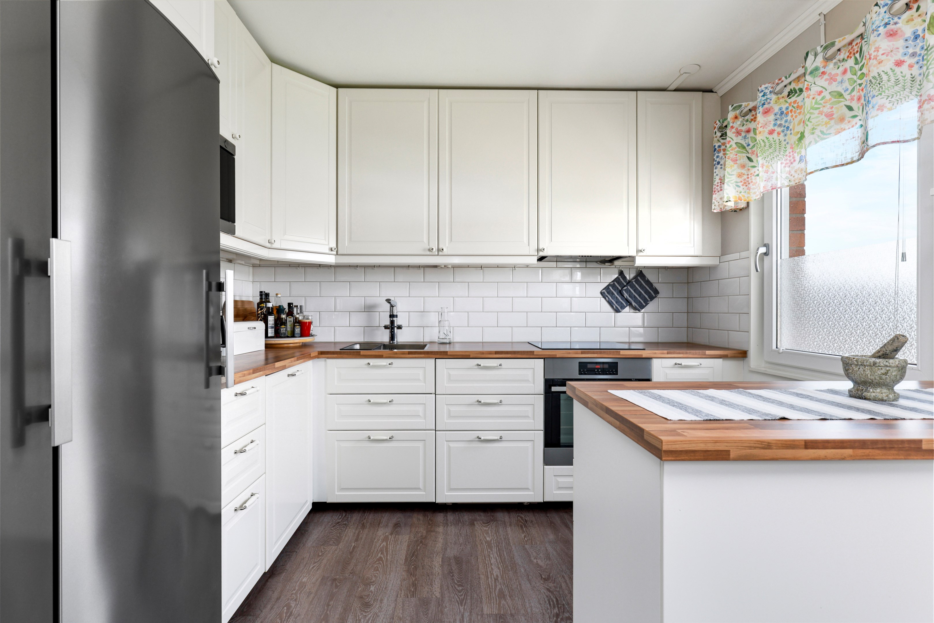 Bostadsbild från Stationsgatan 3 A, Såld i Gimo, Östhammar