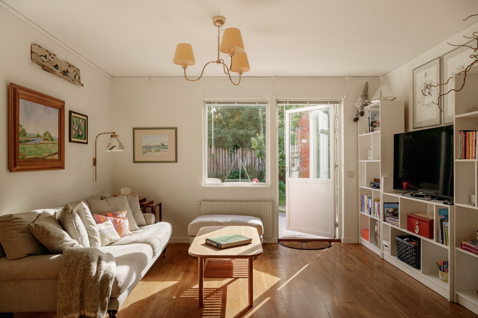 Bostadsbild från Dalkarlsvägen 31A, Till salu i Djurö, Värmdö