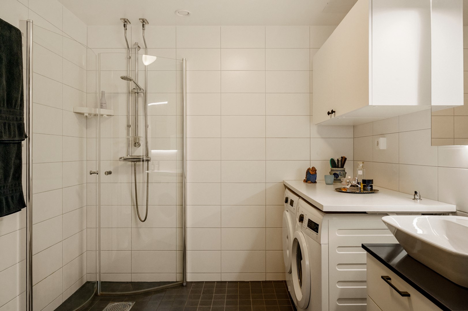 Bostadsbild från Grenvägen 4, Såld i Gustavsberg - Ösby Sjöpark, Värmdö