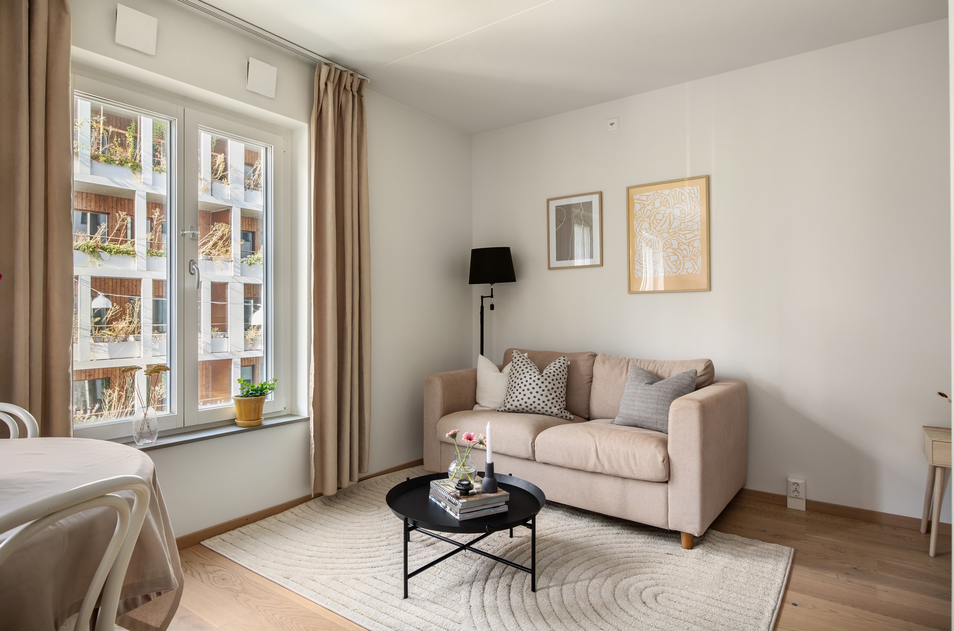 Bostadsbild från Nya gatan 9, Till salu i Nacka Forum, Nacka