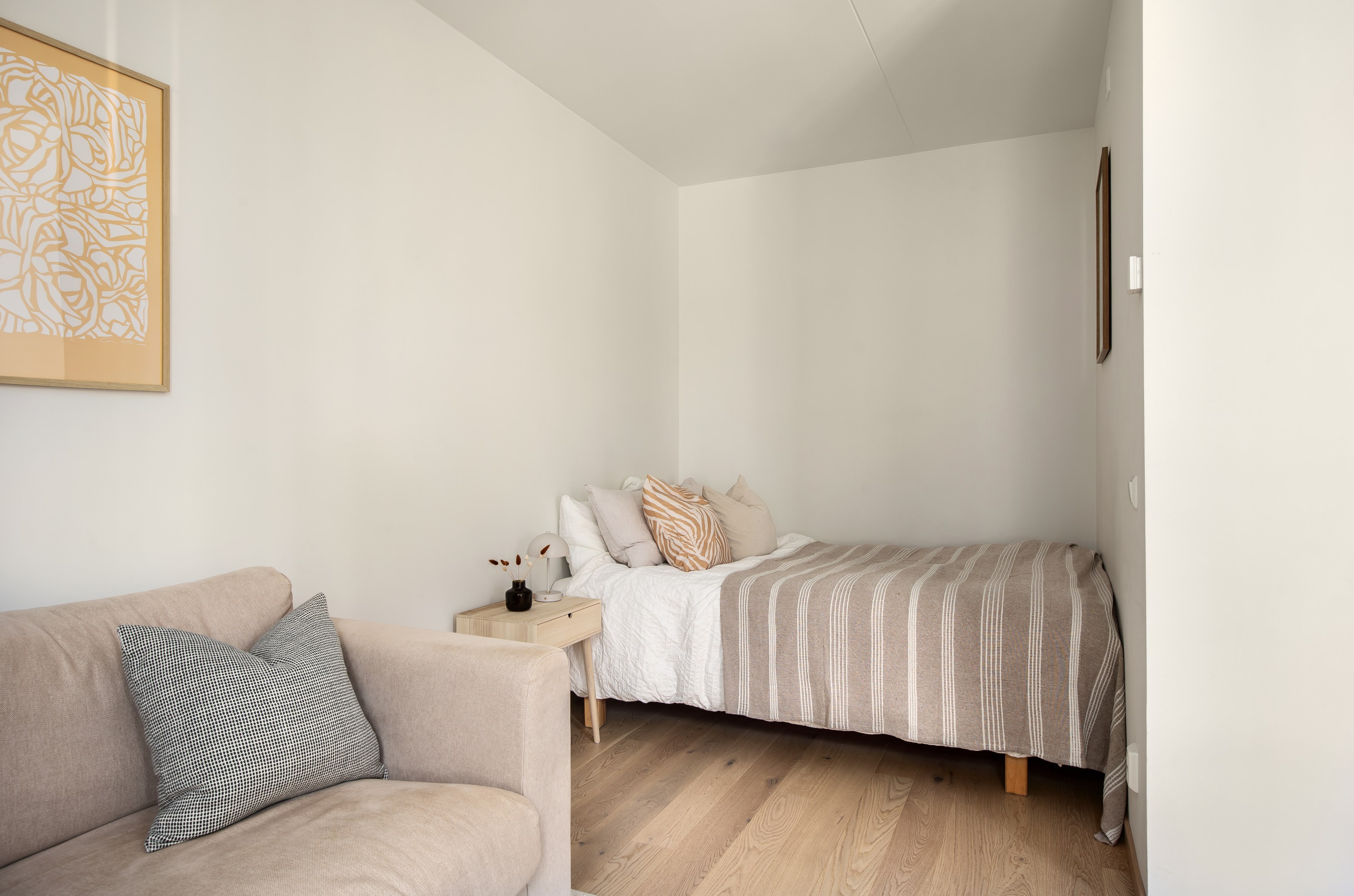 Bostadsbild från Nya gatan 9, Till salu i Nacka Forum, Nacka