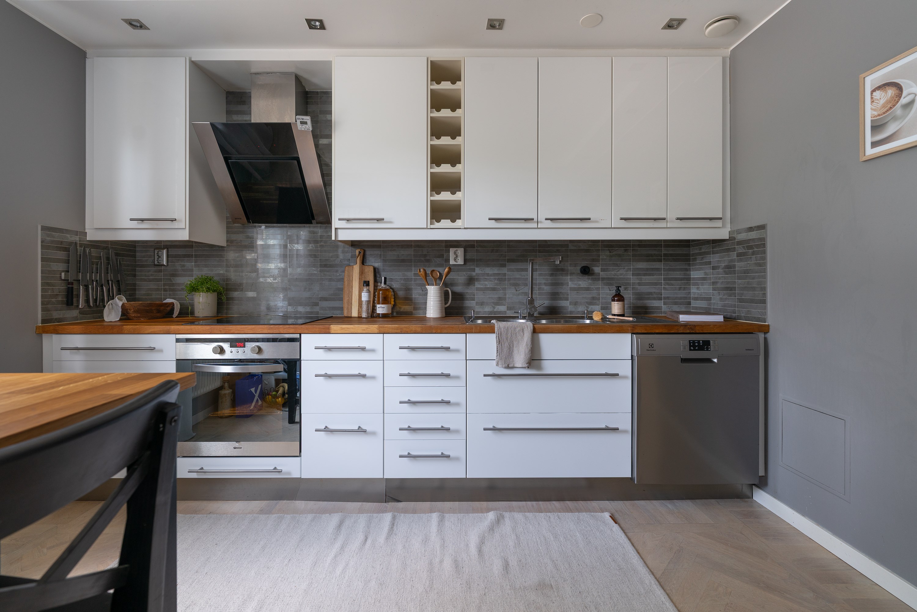 Bostadsbild från Tullingebergsvägen 44, Kommande i G:a Tullingeberg, Botkyrka