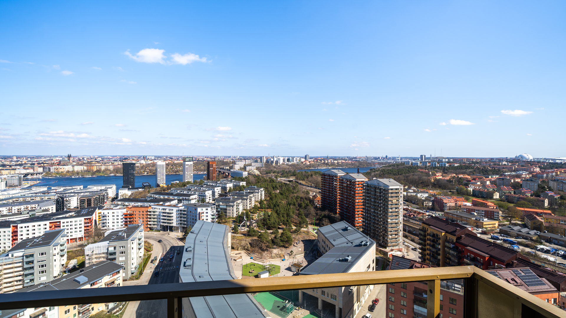 Bostadsbild från Årstaskogs Väg 10, vån 23, Såld i Årstaberg, Stockholm
