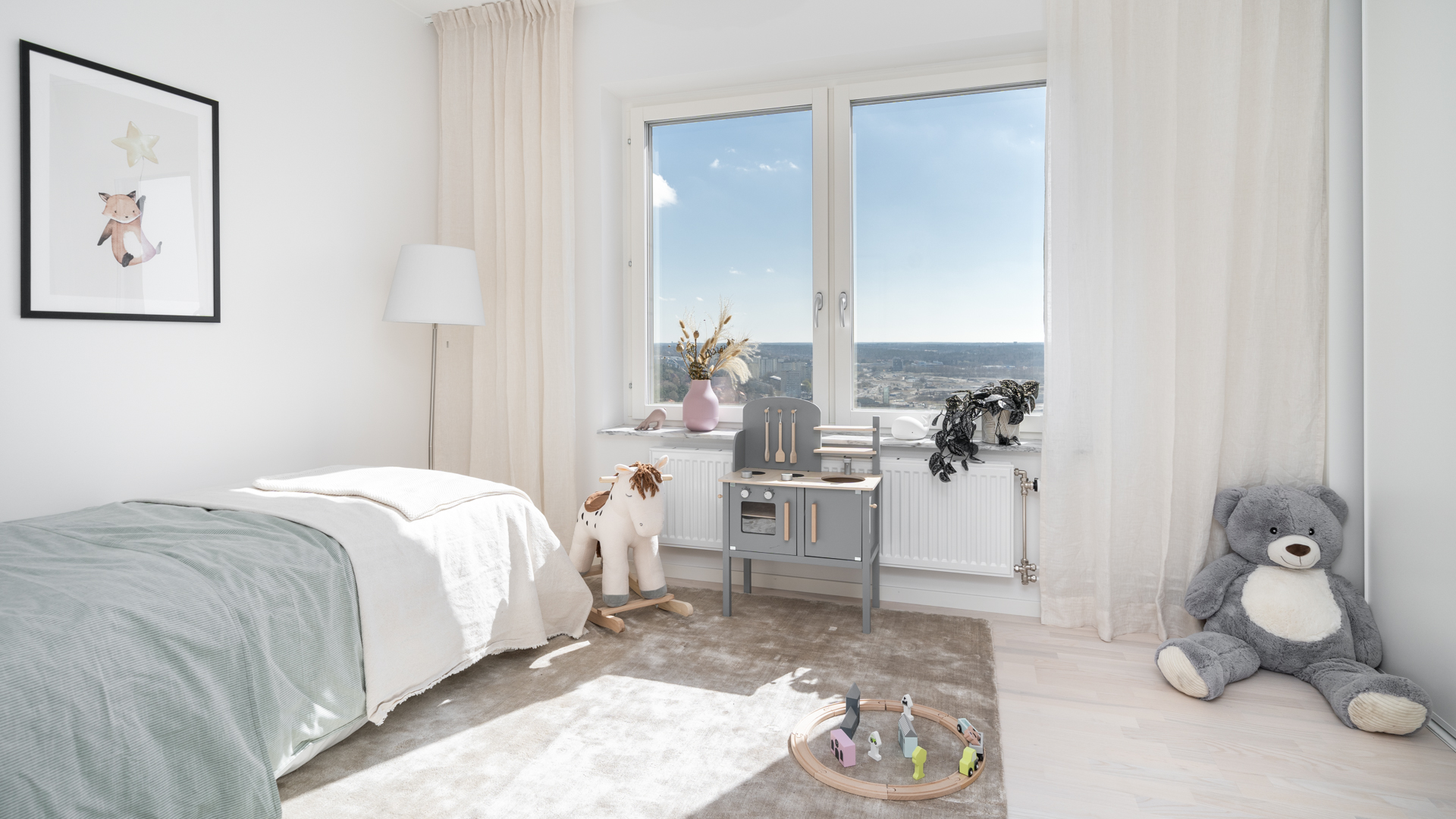 Bostadsbild från Årstaskogs Väg 10, vån 23, Såld i Årstaberg, Stockholm