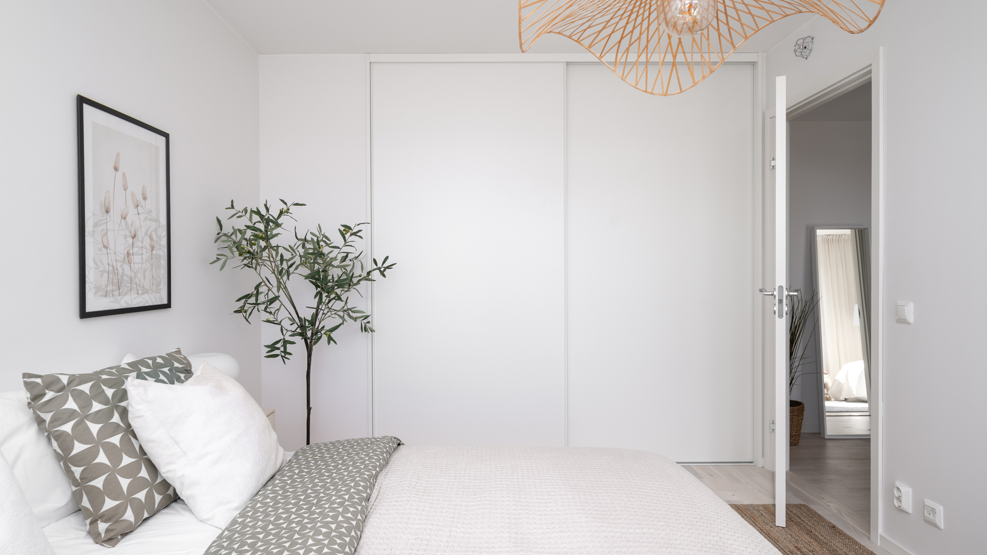 Bostadsbild från Årstaskogs Väg 10, vån 23, Såld i Årstaberg, Stockholm