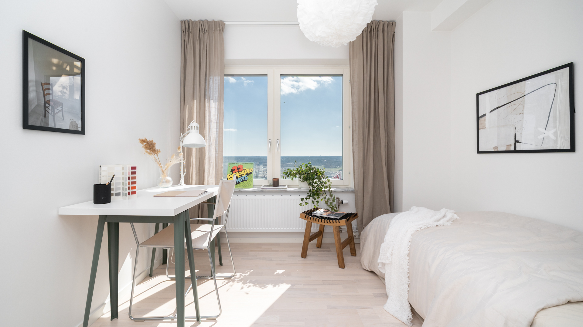 Bostadsbild från Årstaskogs Väg 10, vån 23, Såld i Årstaberg, Stockholm