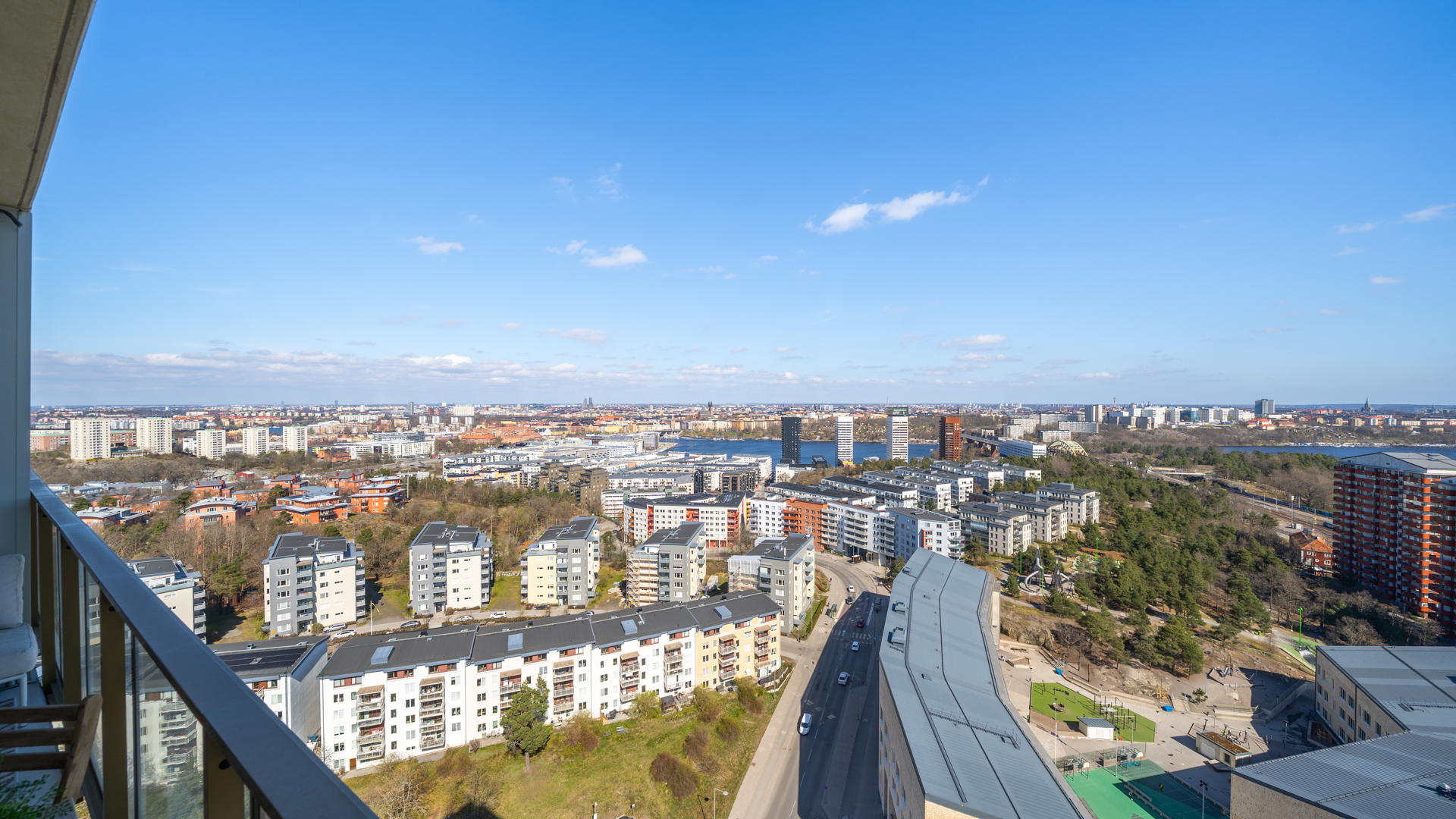 Bostadsbild från Årstaskogs Väg 10, vån 23, Såld i Årstaberg, Stockholm