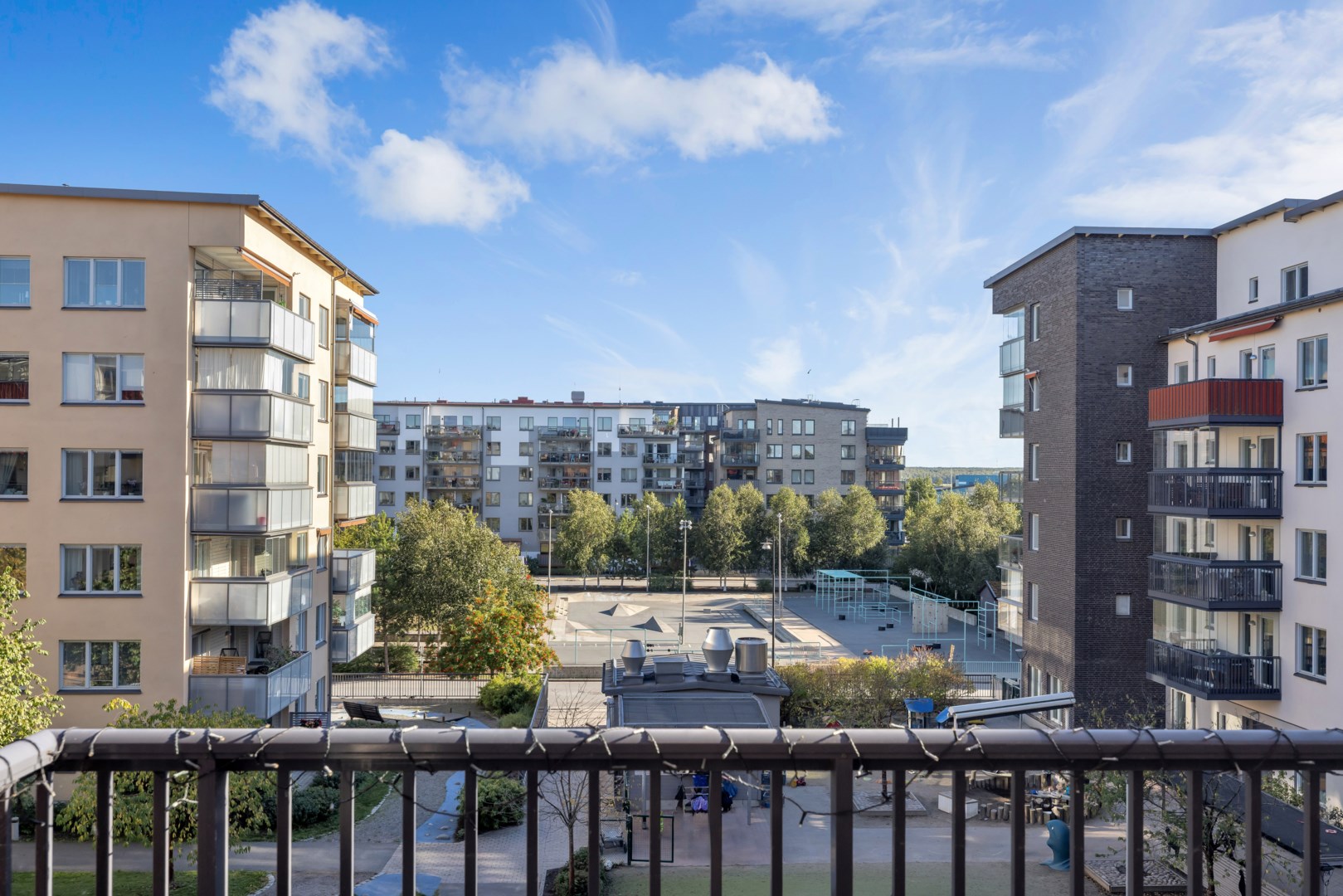 Bostadsbild från Tullgarnsgatan 20, Till salu i Kungsängen, Uppsala