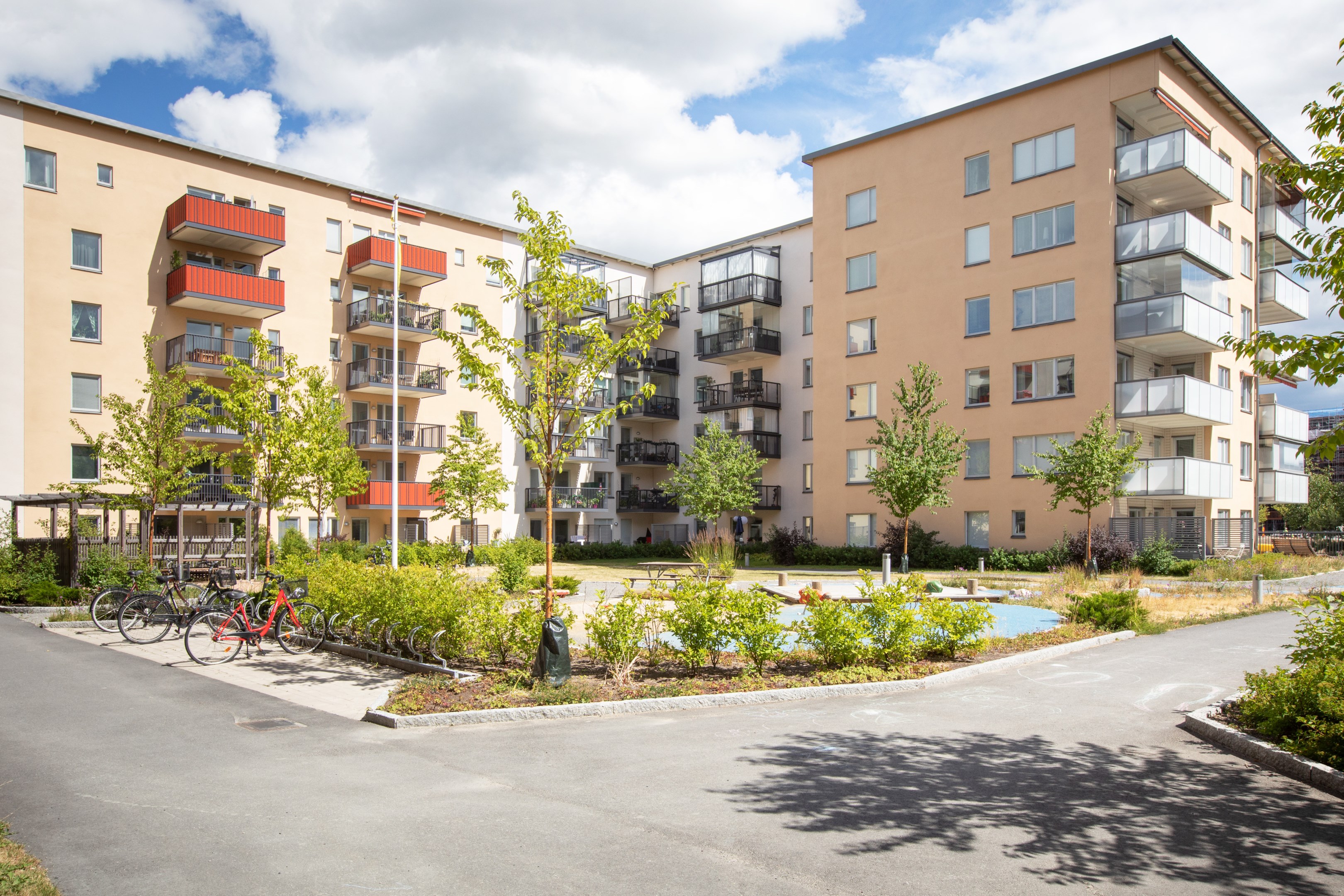Bostadsbild från Tullgarnsgatan 20, Såld i Kungsängen, Uppsala