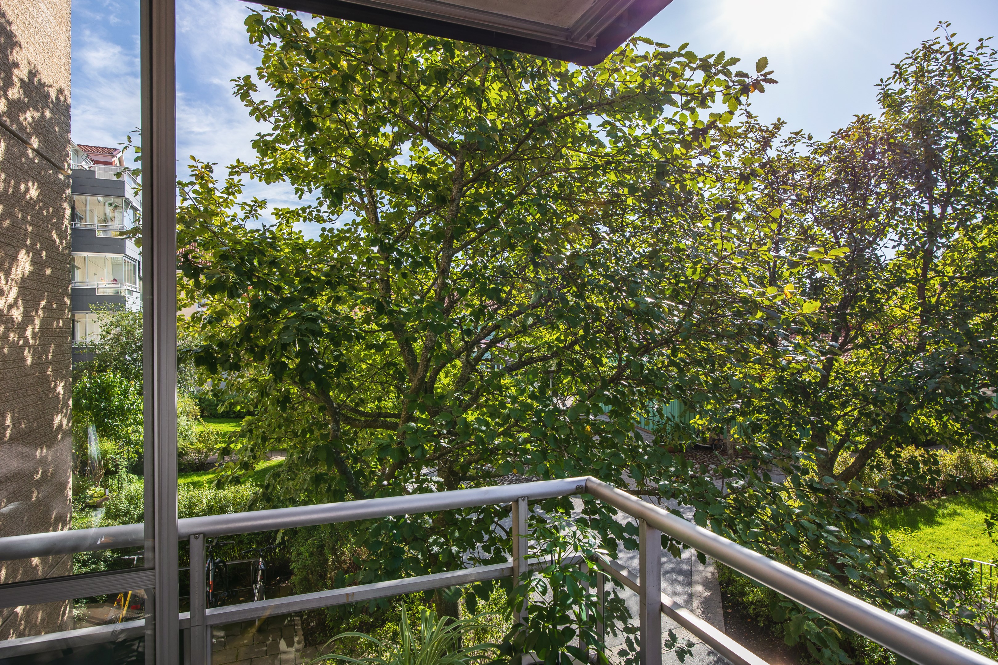 Bostadsbild från Trillans Väg 2, Såld i Jarlaberg, Nacka