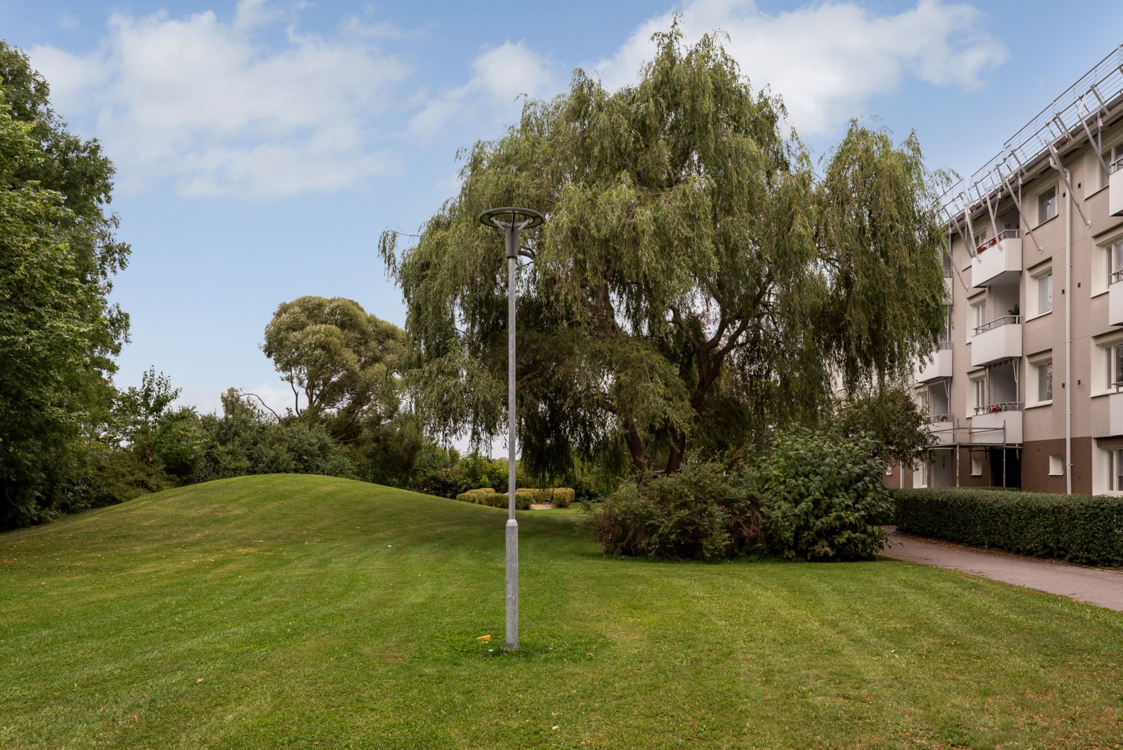 Bostadsbild från Fjärdhundragatan 66, Såld i Tunabackar, Uppsala