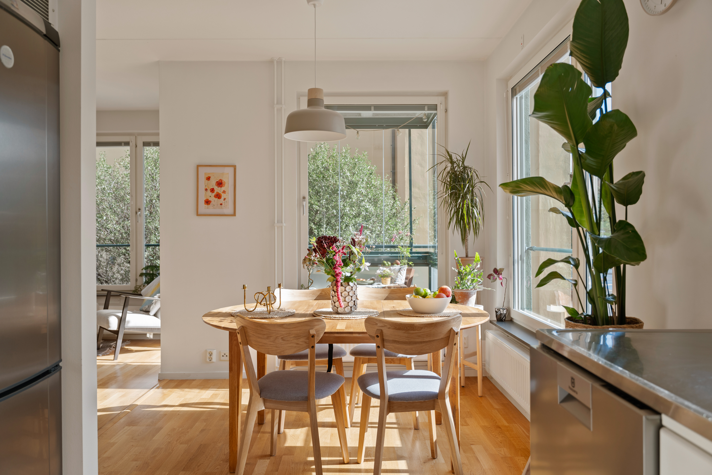 Bostadsbild från Sjökvarnsbacken 4, Till salu i Saltsjöqvarn, Nacka