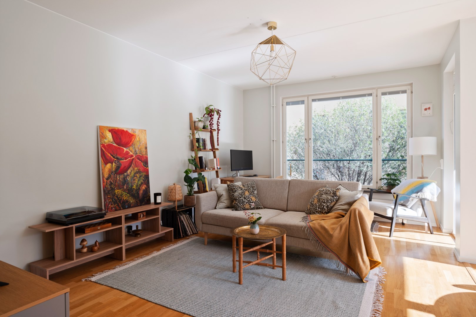 Bostadsbild från Sjökvarnsbacken 4, Till salu i Saltsjöqvarn, Nacka