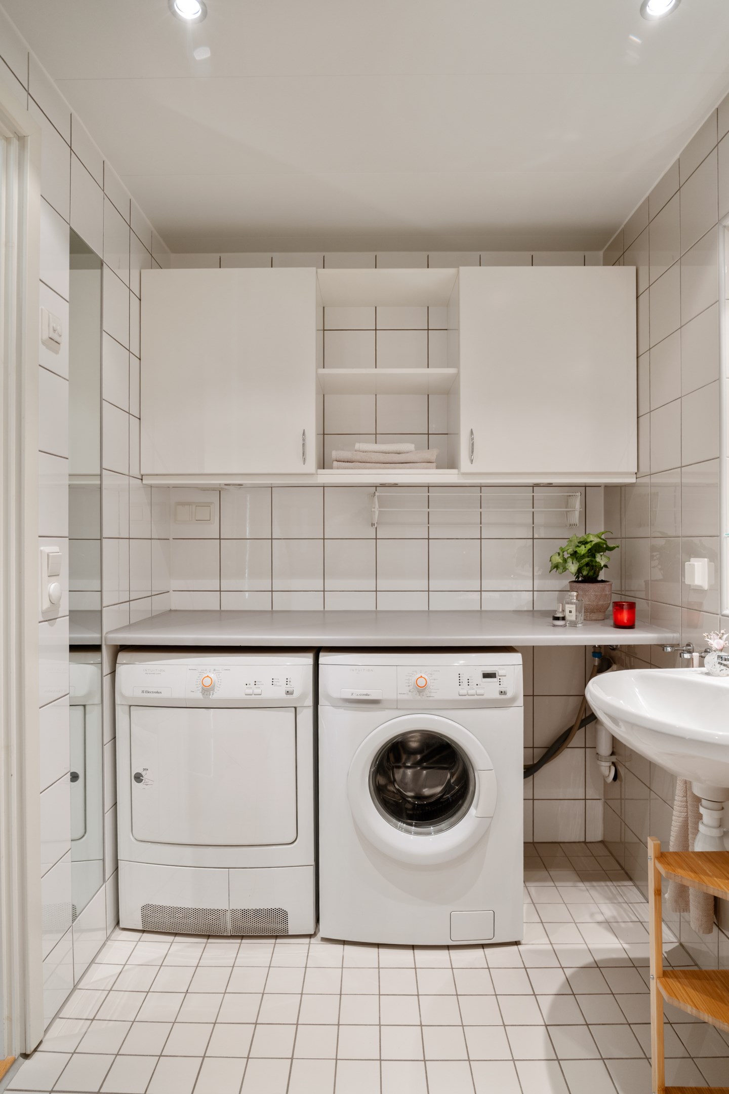 Bostadsbild från Sjökvarnsbacken 4, Till salu i Saltsjöqvarn, Nacka