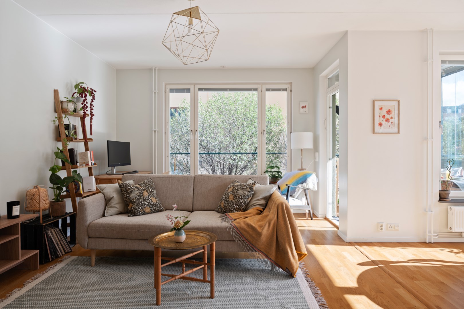 Bostadsbild från Sjökvarnsbacken 4, Till salu i Saltsjöqvarn, Nacka