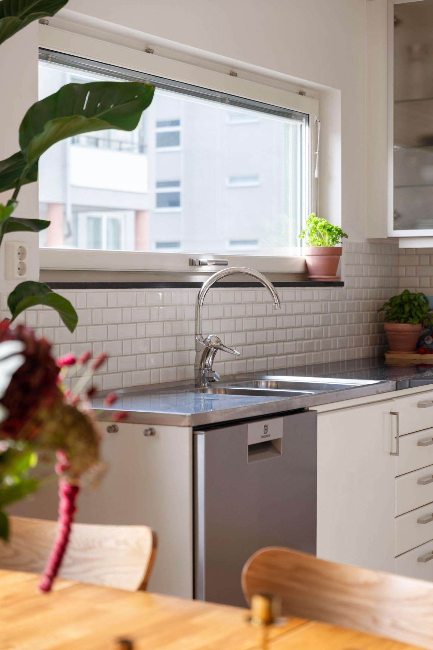 Bostadsbild från Sjökvarnsbacken 4, Till salu i Saltsjöqvarn, Nacka