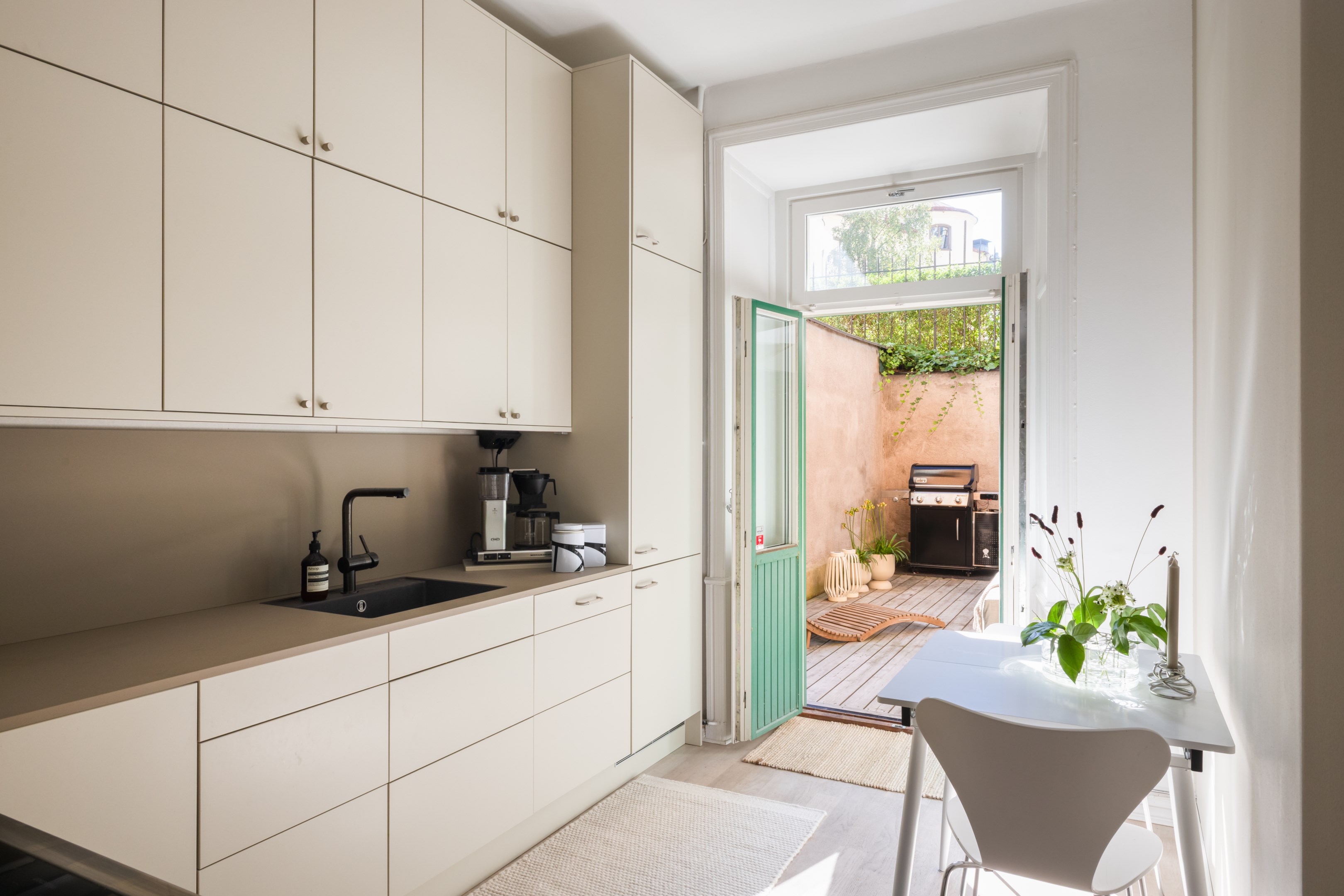 Bostadsbild från Valhallavägen 38A, Såld i Östermalm, Stockholm