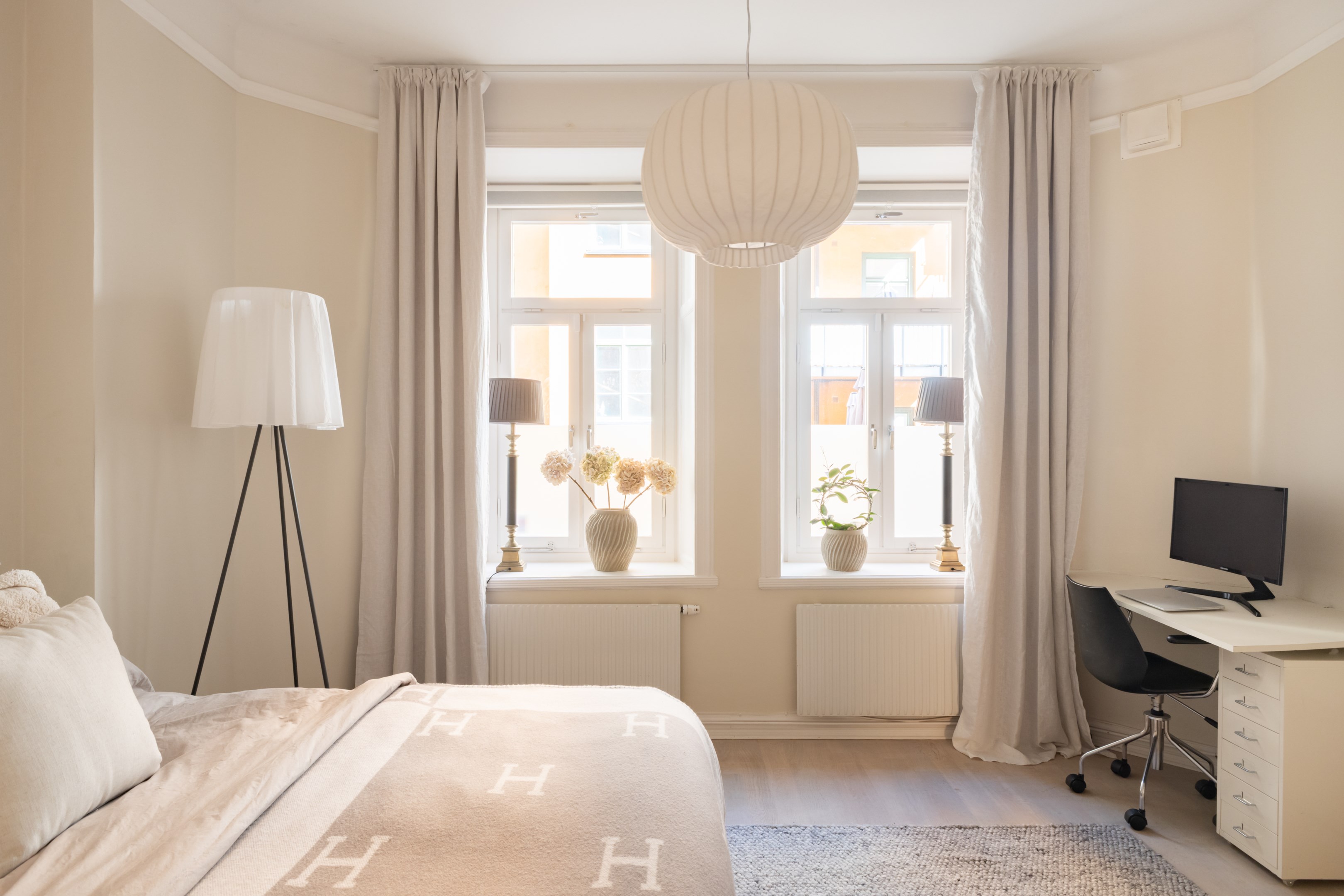 Bostadsbild från Valhallavägen 38A, Såld i Östermalm, Stockholm