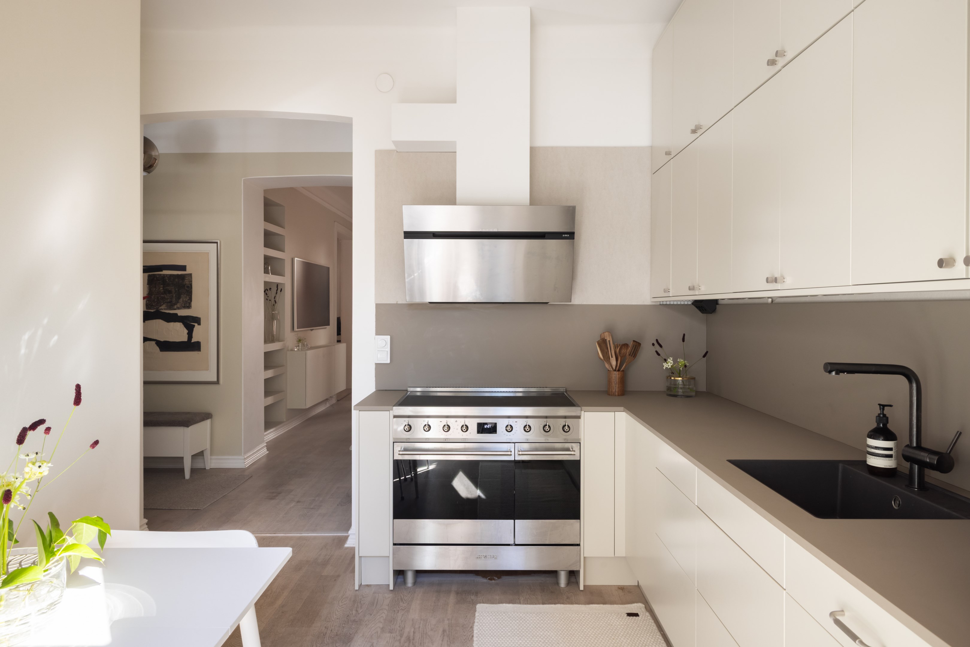 Bostadsbild från Valhallavägen 38A, Såld i Östermalm, Stockholm