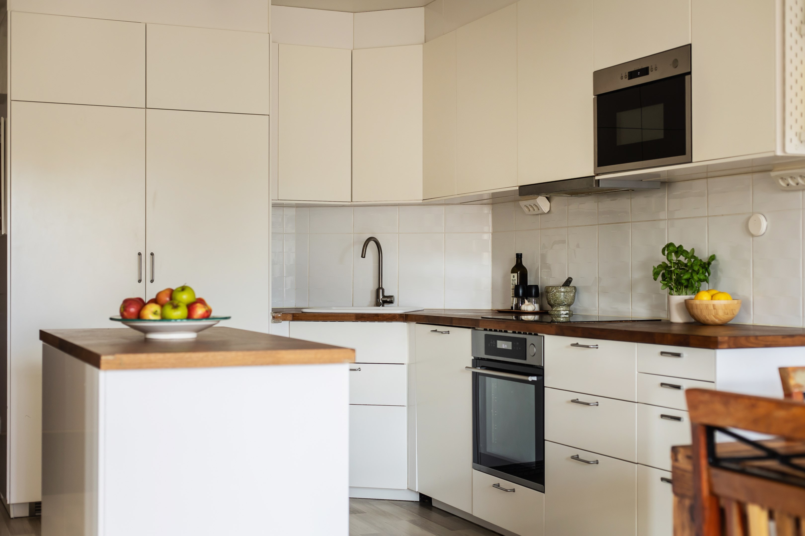 Bostadsbild från Skarpövägen 7, Kommande i Västra Orminge, Nacka