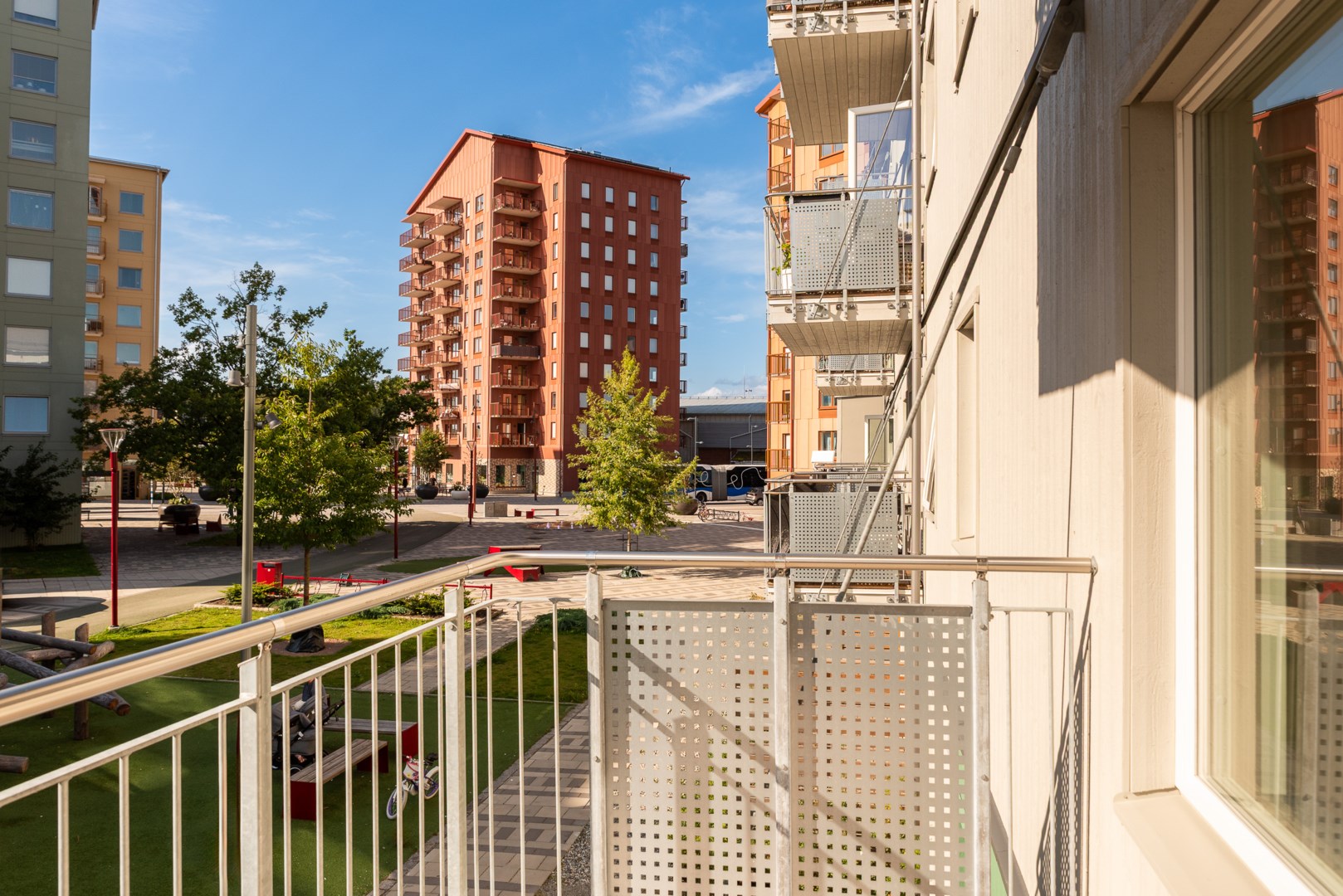 Bostadsbild från Rubingatan 24C, Till salu i Bäckby, Västerås