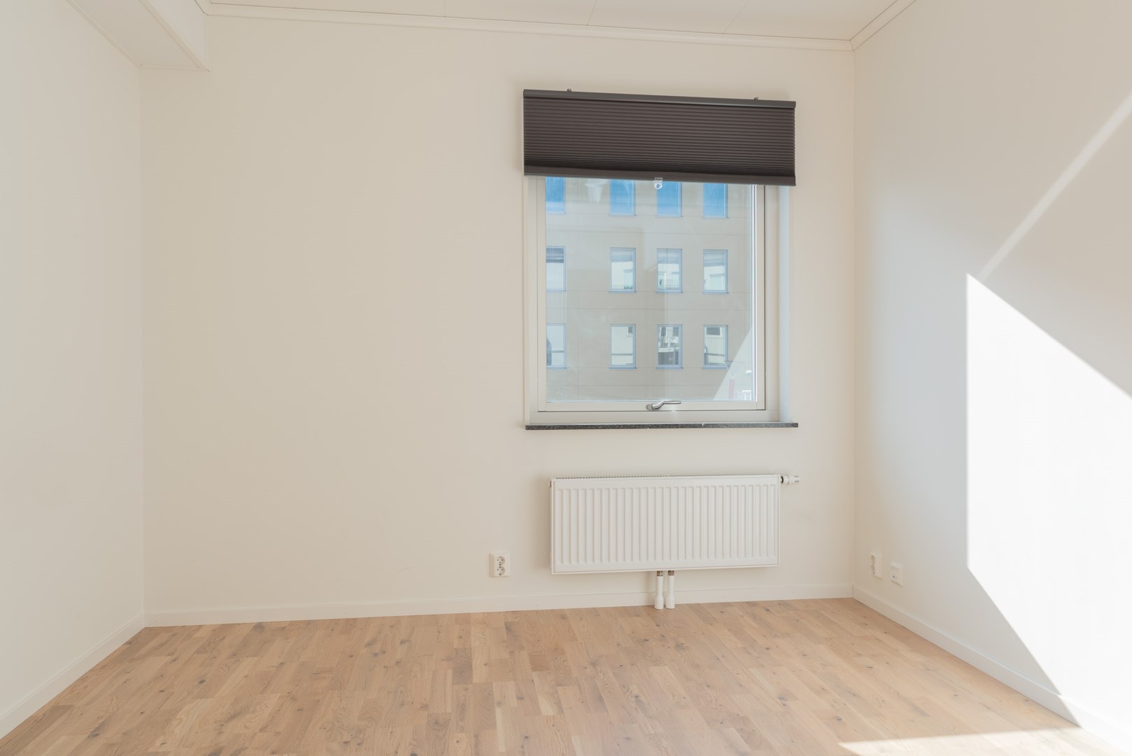 Bostadsbild från Rubingatan 24C, Till salu i Bäckby, Västerås