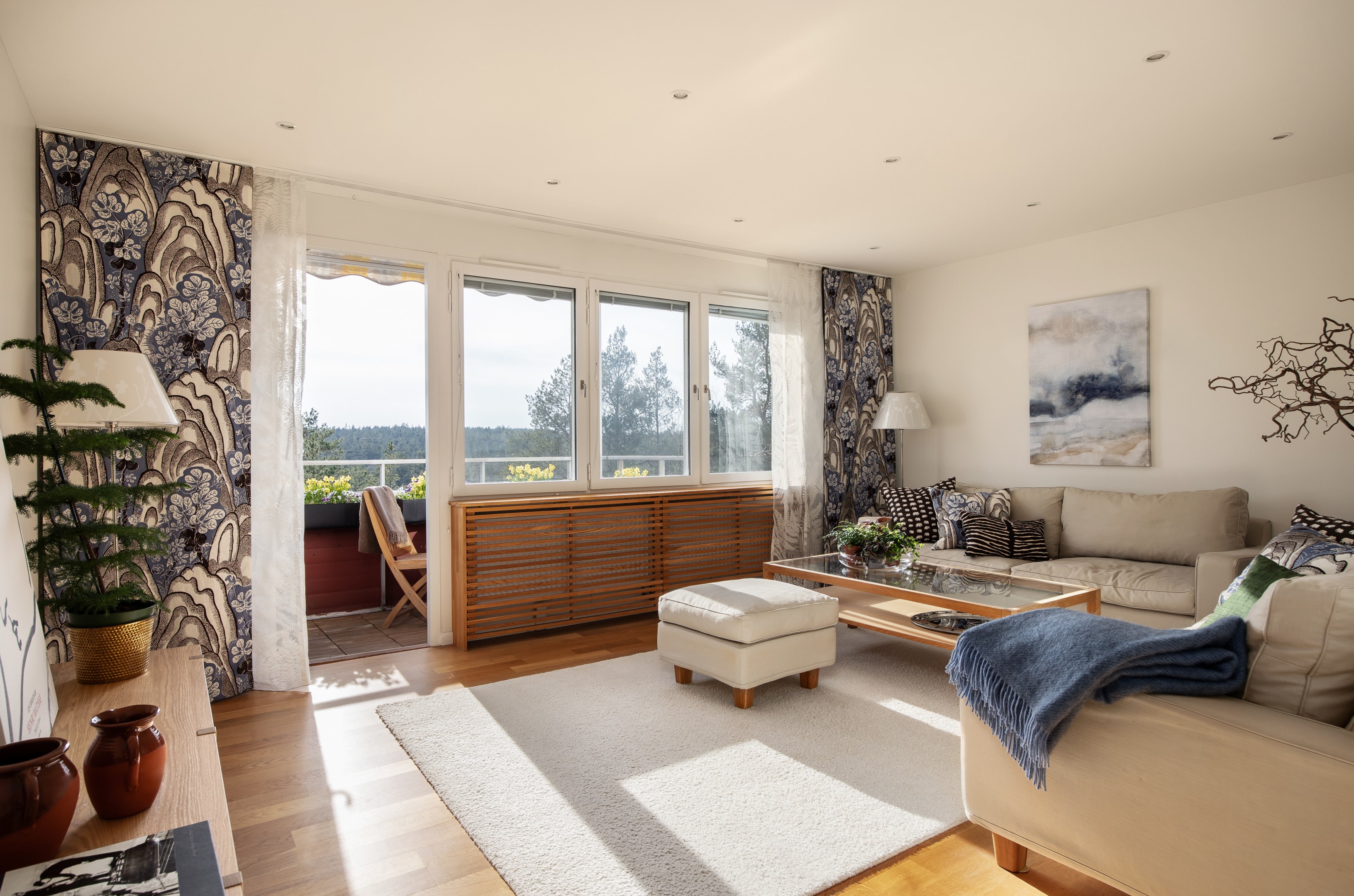 Bostadsbild från Ljuskärrsvägen 92, Kommande i Ljuskärrsberget - Saltsjöbaden, Nacka