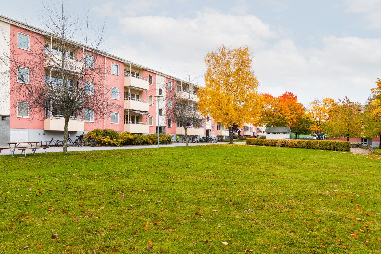 Bostadsbild från Tövädersgatan 10, Till salu i Gränby, Uppsala