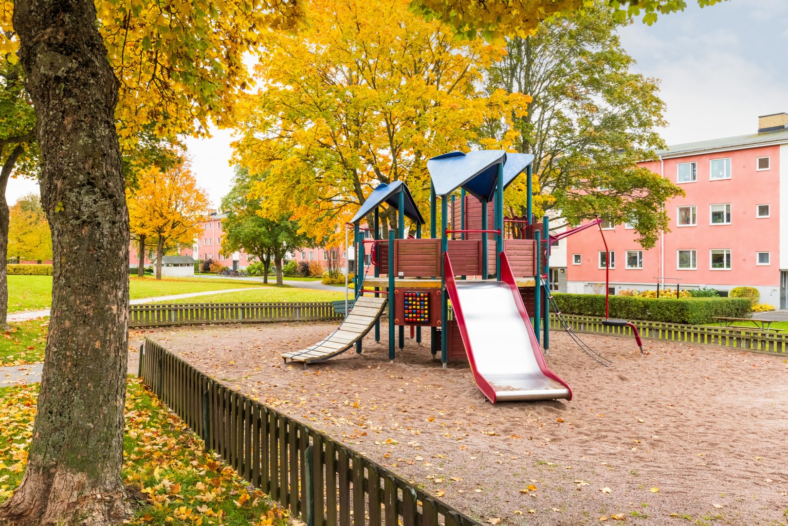 Bostadsbild från Tövädersgatan 10, Till salu i Gränby, Uppsala