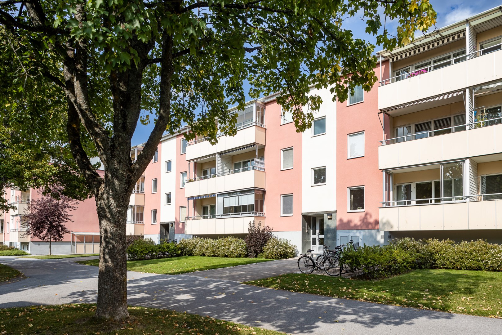 Bostadsbild från Tövädersgatan 10, Till salu i Gränby, Uppsala