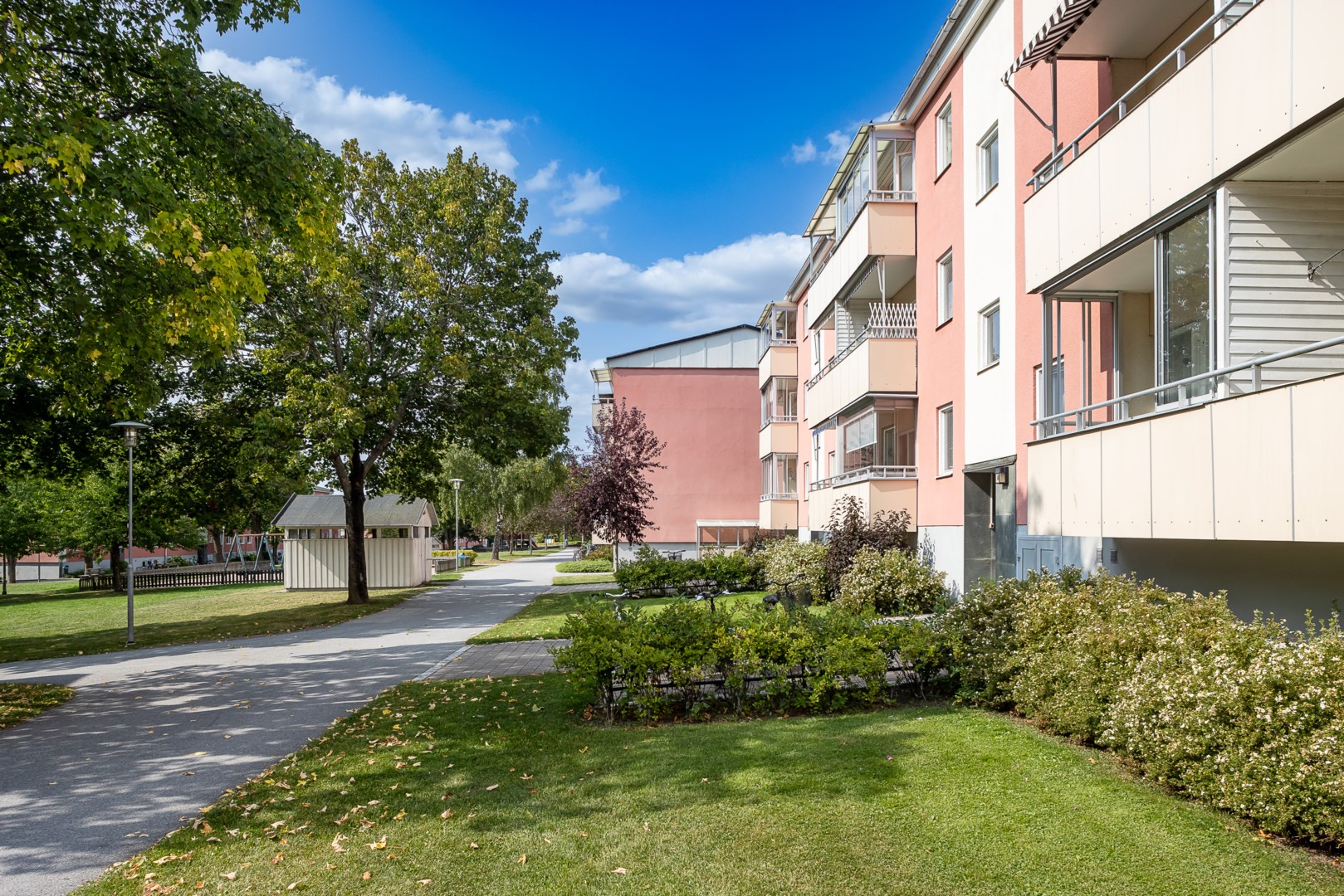 Bostadsbild från Tövädersgatan 10, Till salu i Gränby, Uppsala