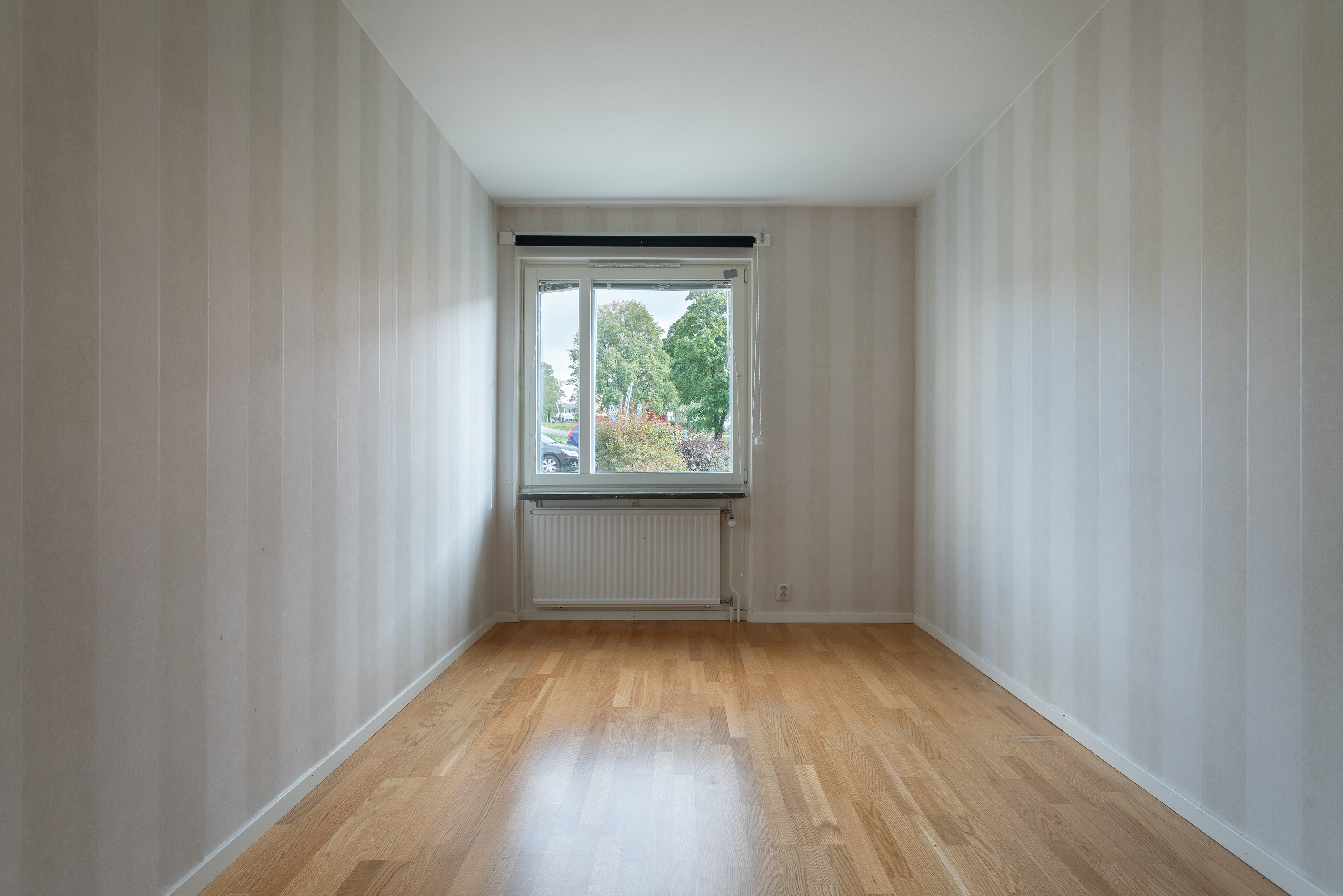 Bostadsbild från Tullingebergsvägen 4A, Såld i G:a Tullingeberg, Botkyrka