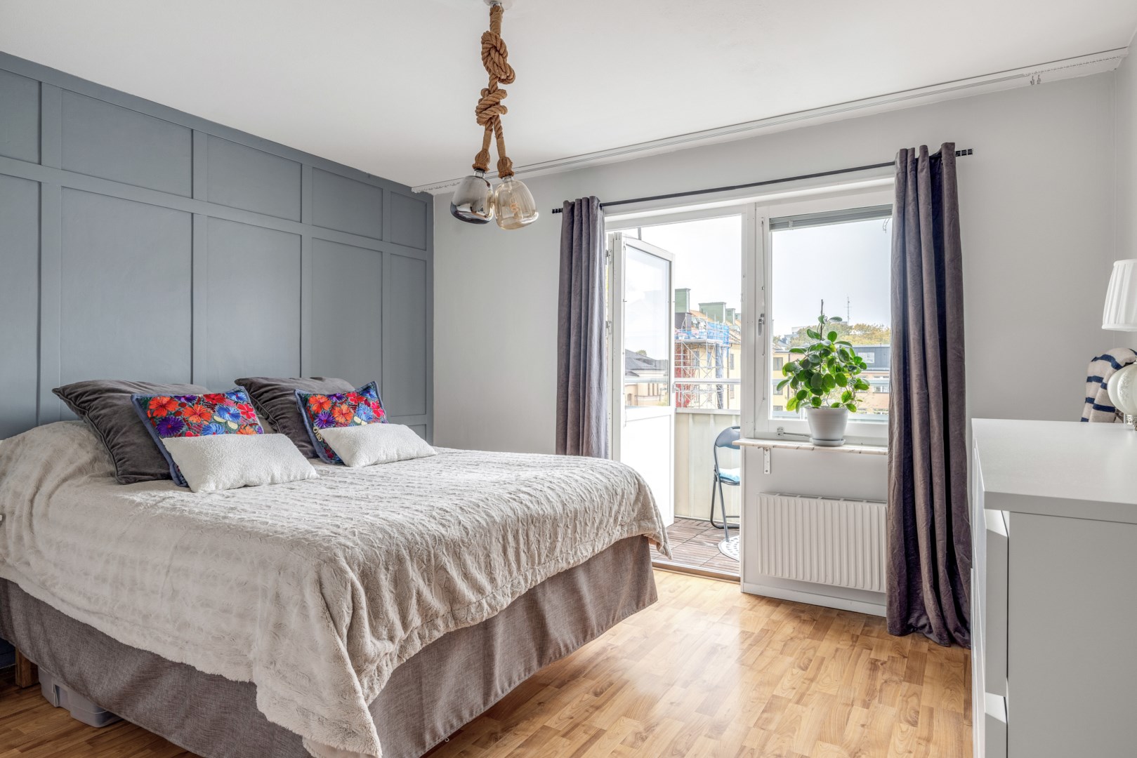 Bostadsbild från Linnégatan 16B, Till salu i Centrum, Uppsala