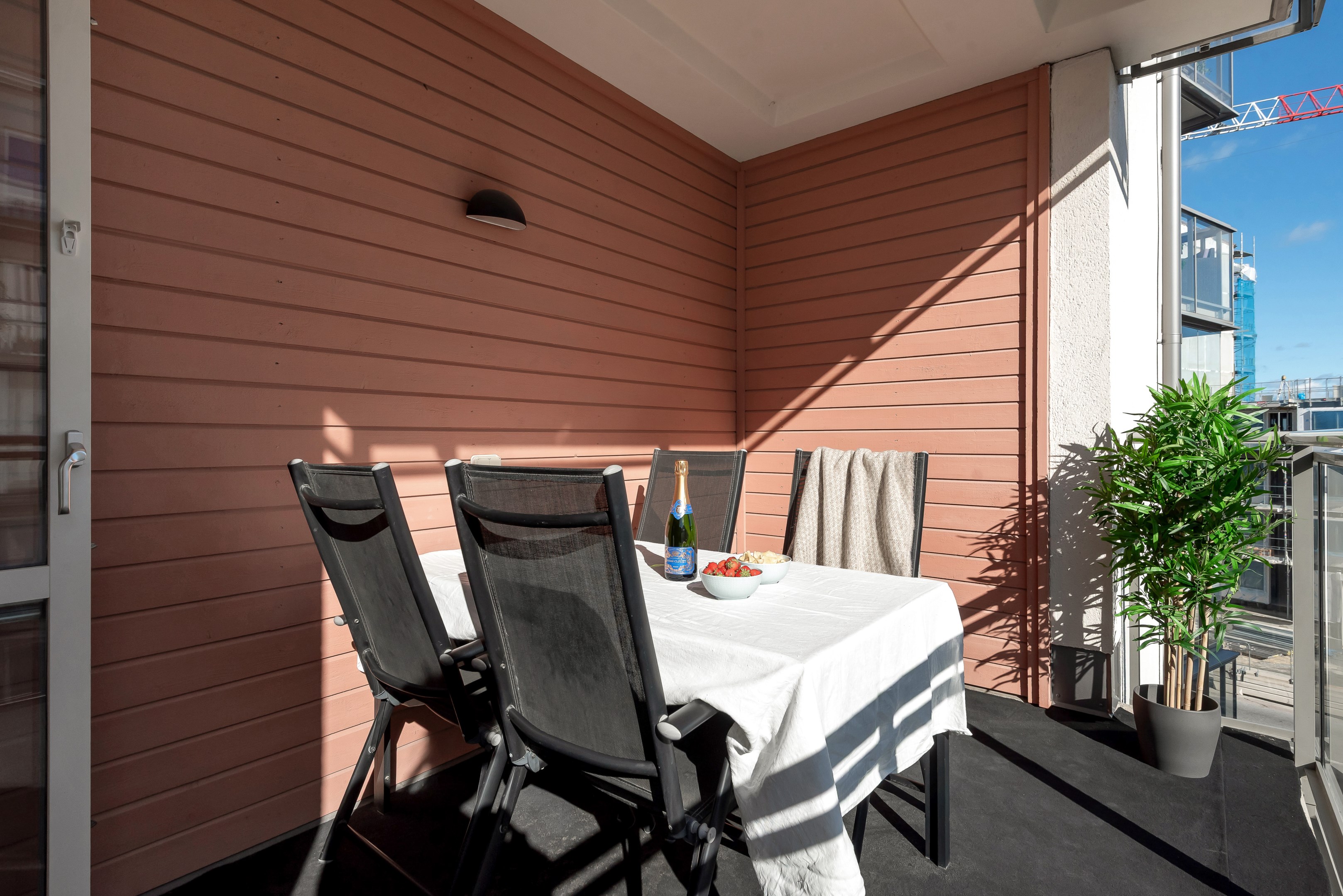 Bostadsbild från Torngatan 12, Till salu i Kapellgärdet, Uppsala