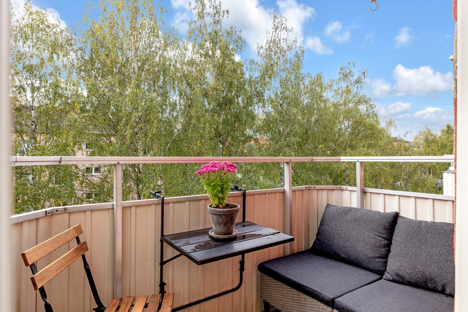 Bostadsbild från S:t Olofsgatan 62A, Till salu i Höganäs, Uppsala