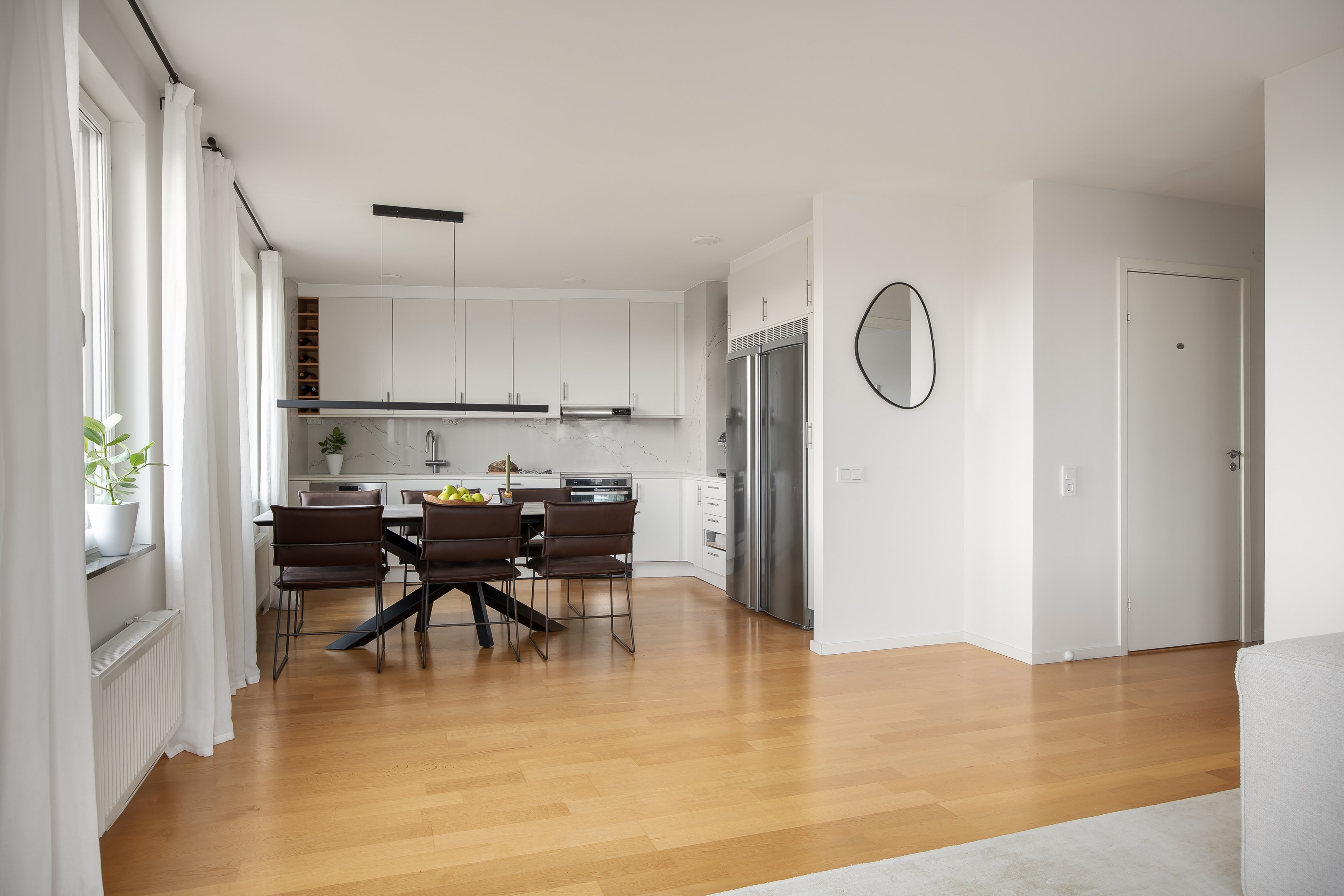 Bostadsbild från Finnbergsvägen 64, Såld i Finnberget, Nacka