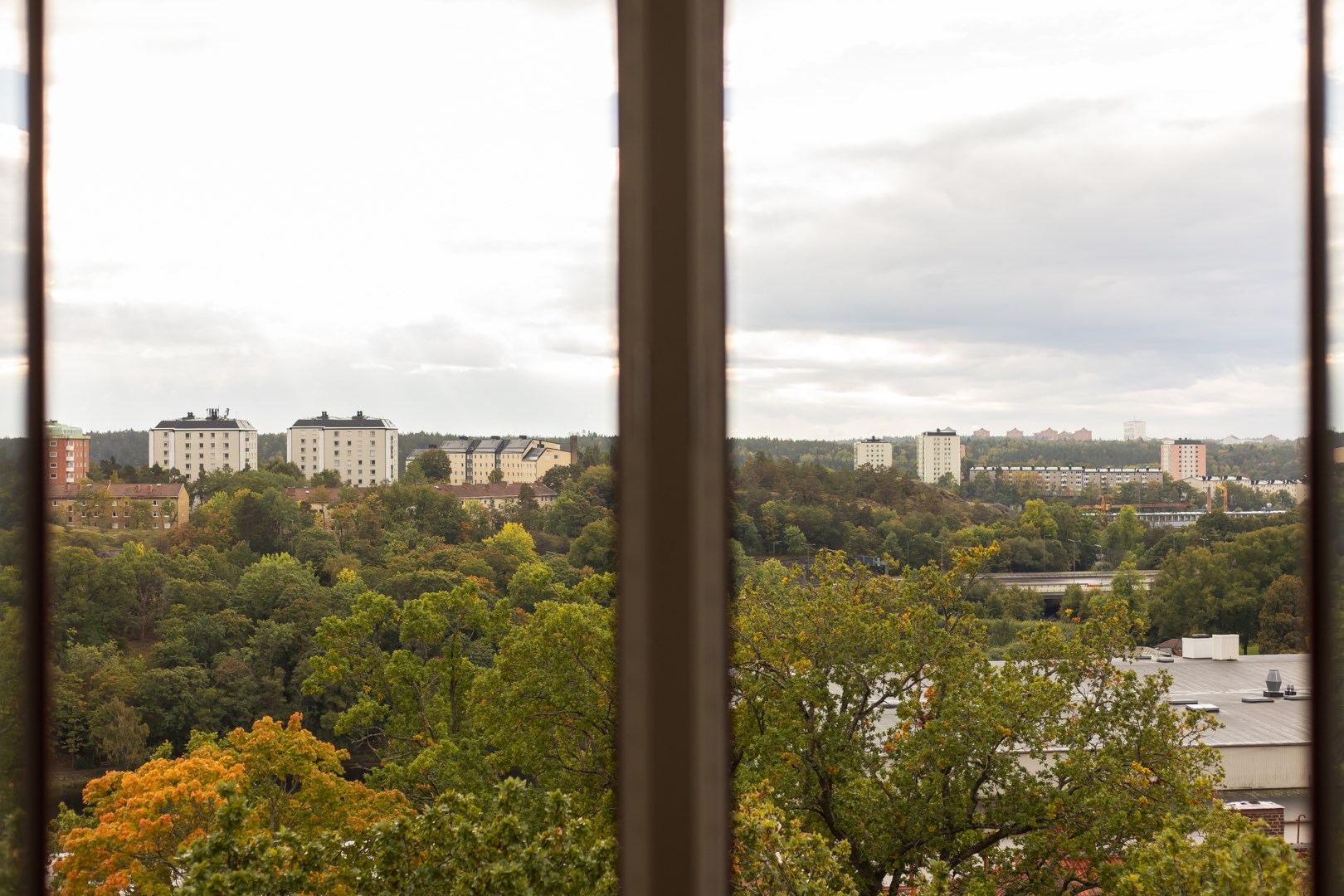 Bostadsbild från Finnbergsvägen 64, Till salu i Finnberget, Nacka